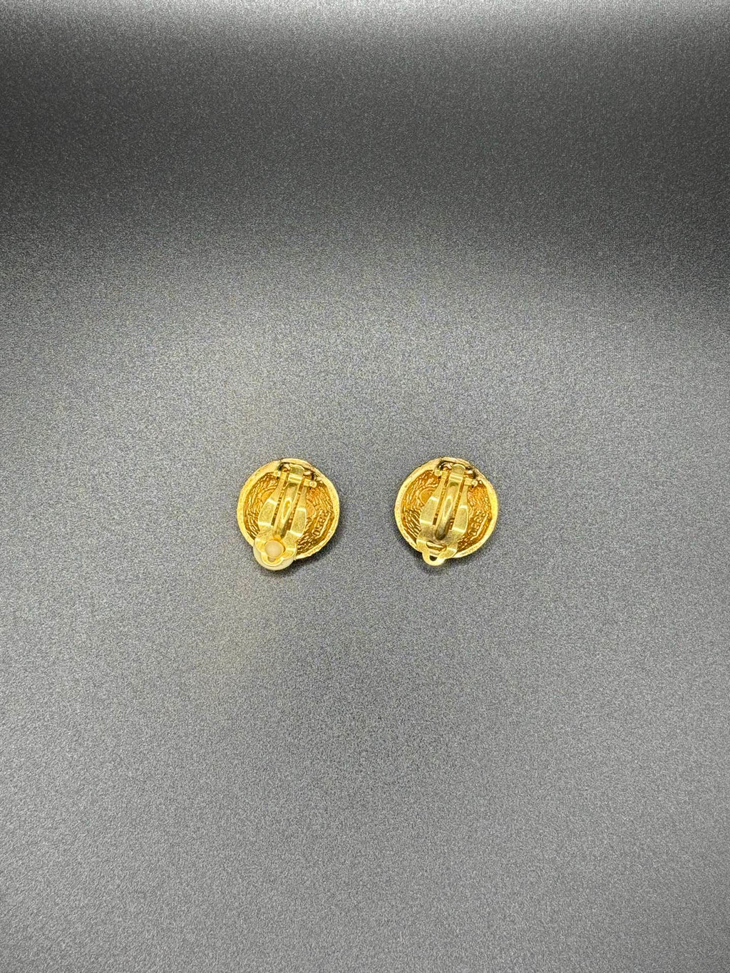 CHANEL Double-C Earring