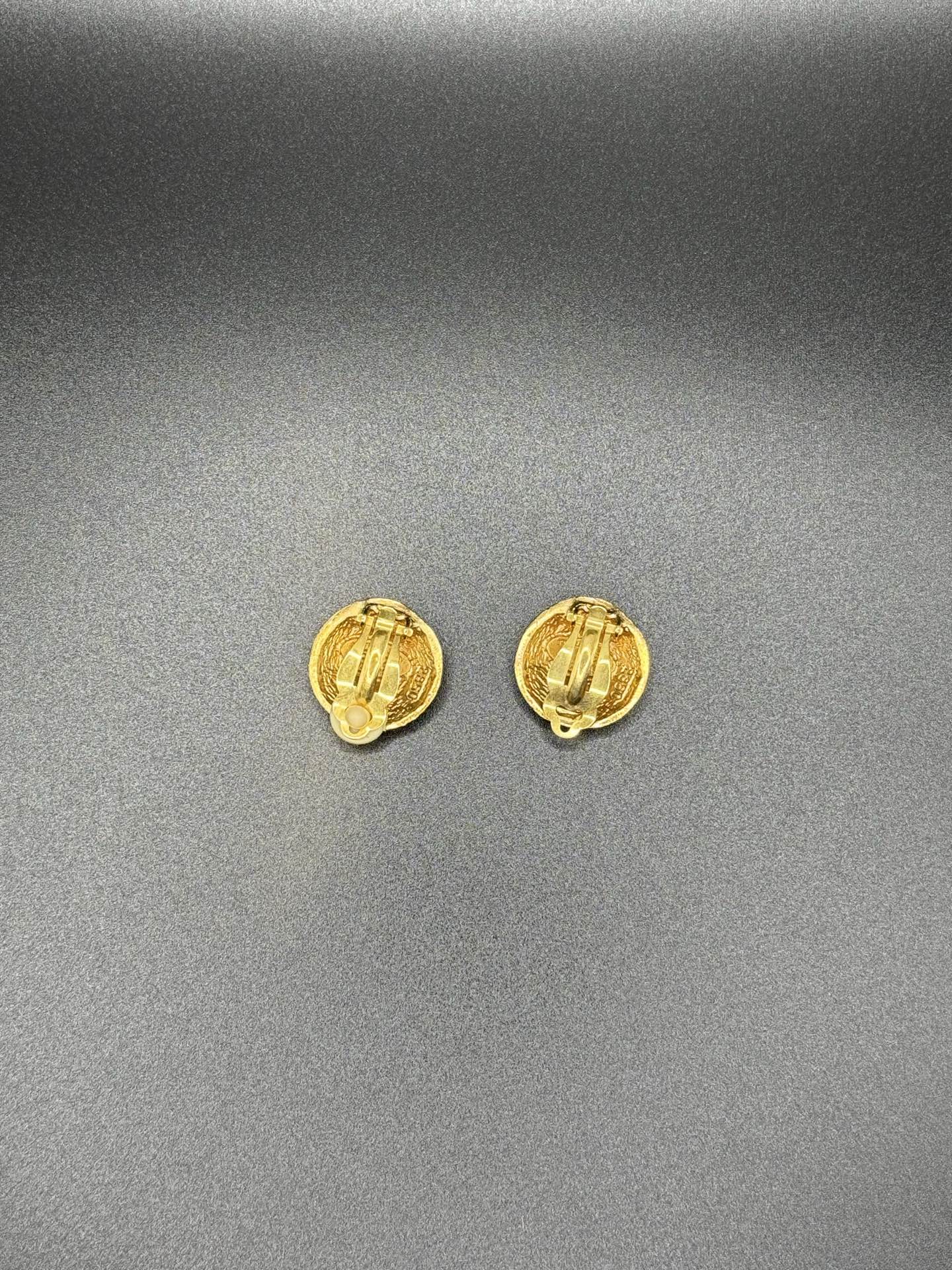 CHANEL Double-C Earring