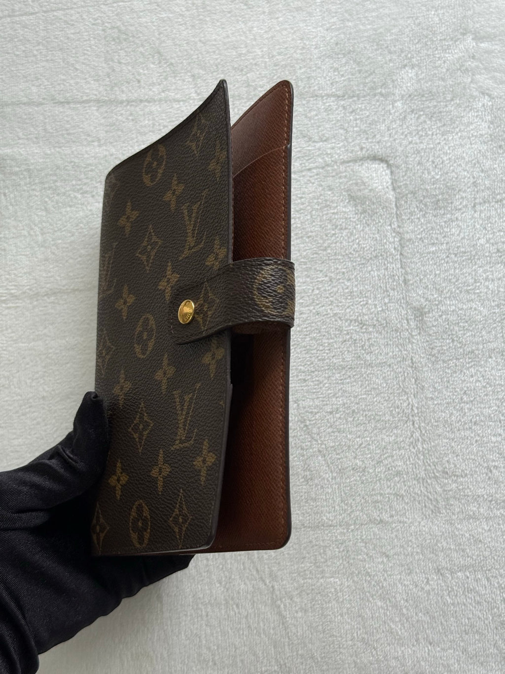 LOUIS VUITTON Monogram Notebook Cover