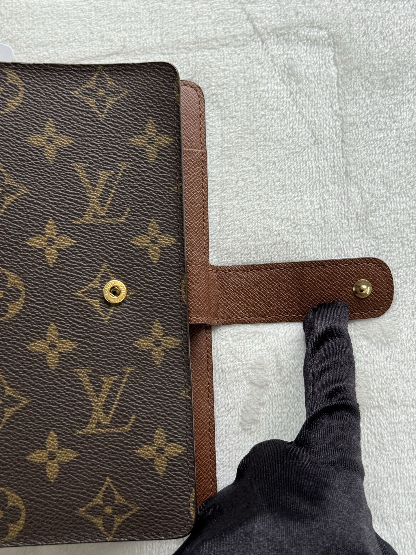 LOUIS VUITTON Monogram Notebook Cover