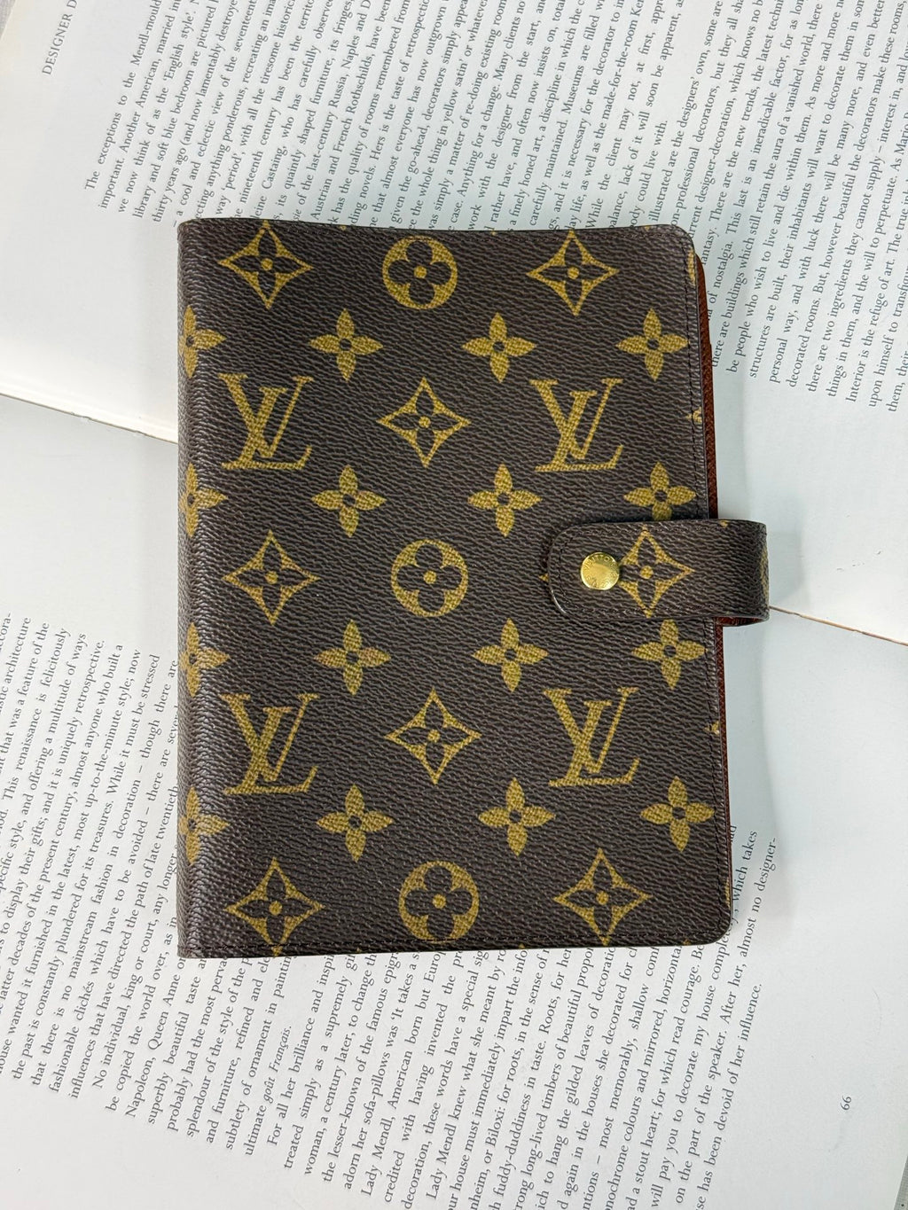 LOUIS VUITTON Monogram Planner Notebook