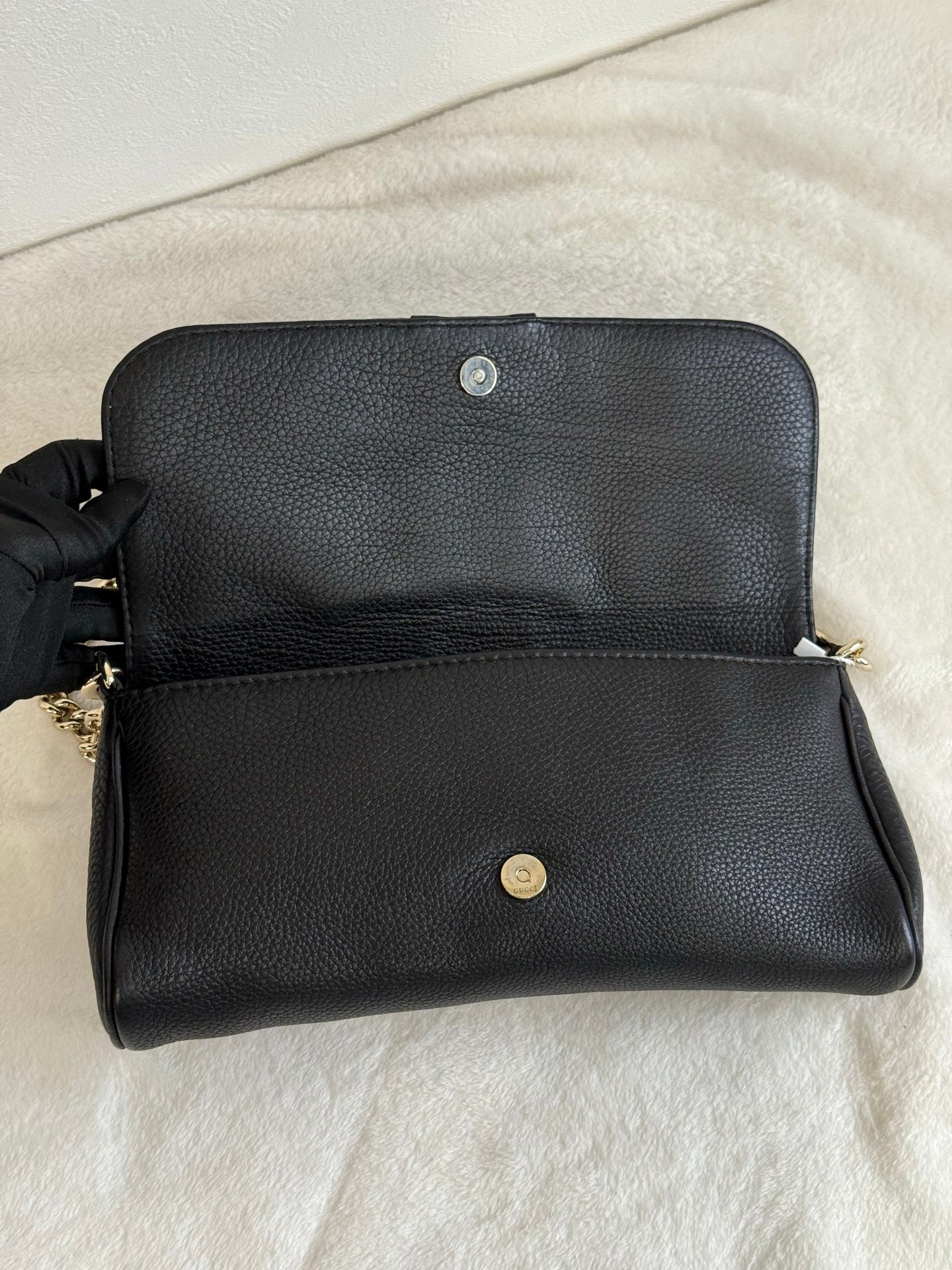 GUCCI Hobo Chain Bag