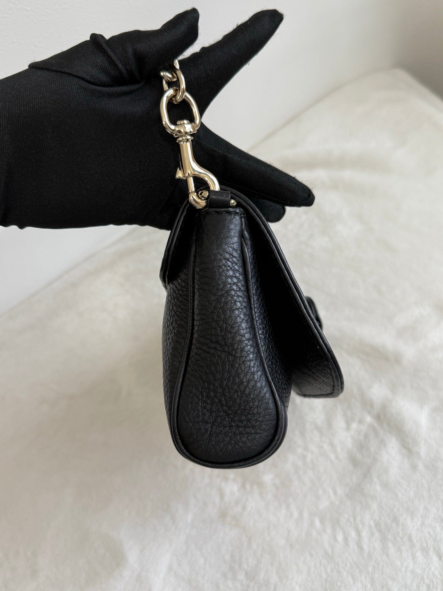 GUCCI Hobo Chain Bag