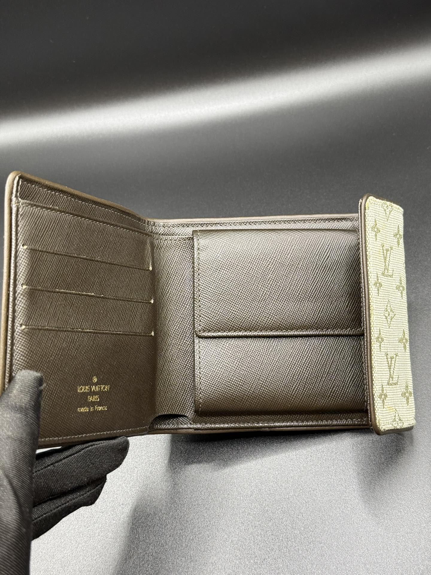 LOUIS VUITTON Monogram Denim wallet
