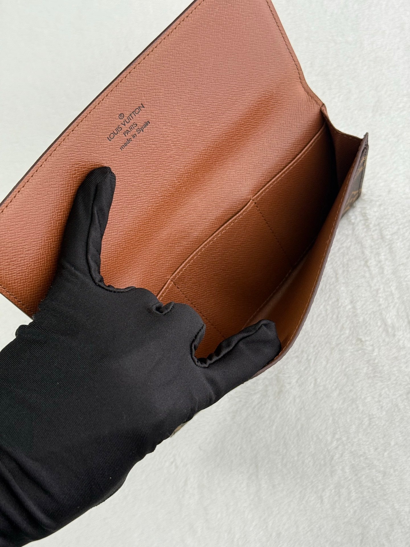 LOUIS VUITTON Monogram Wallet