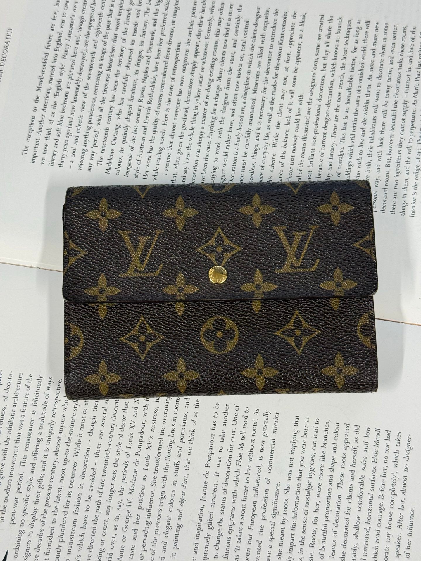 LOUIS VUITTON Monogram Wallet