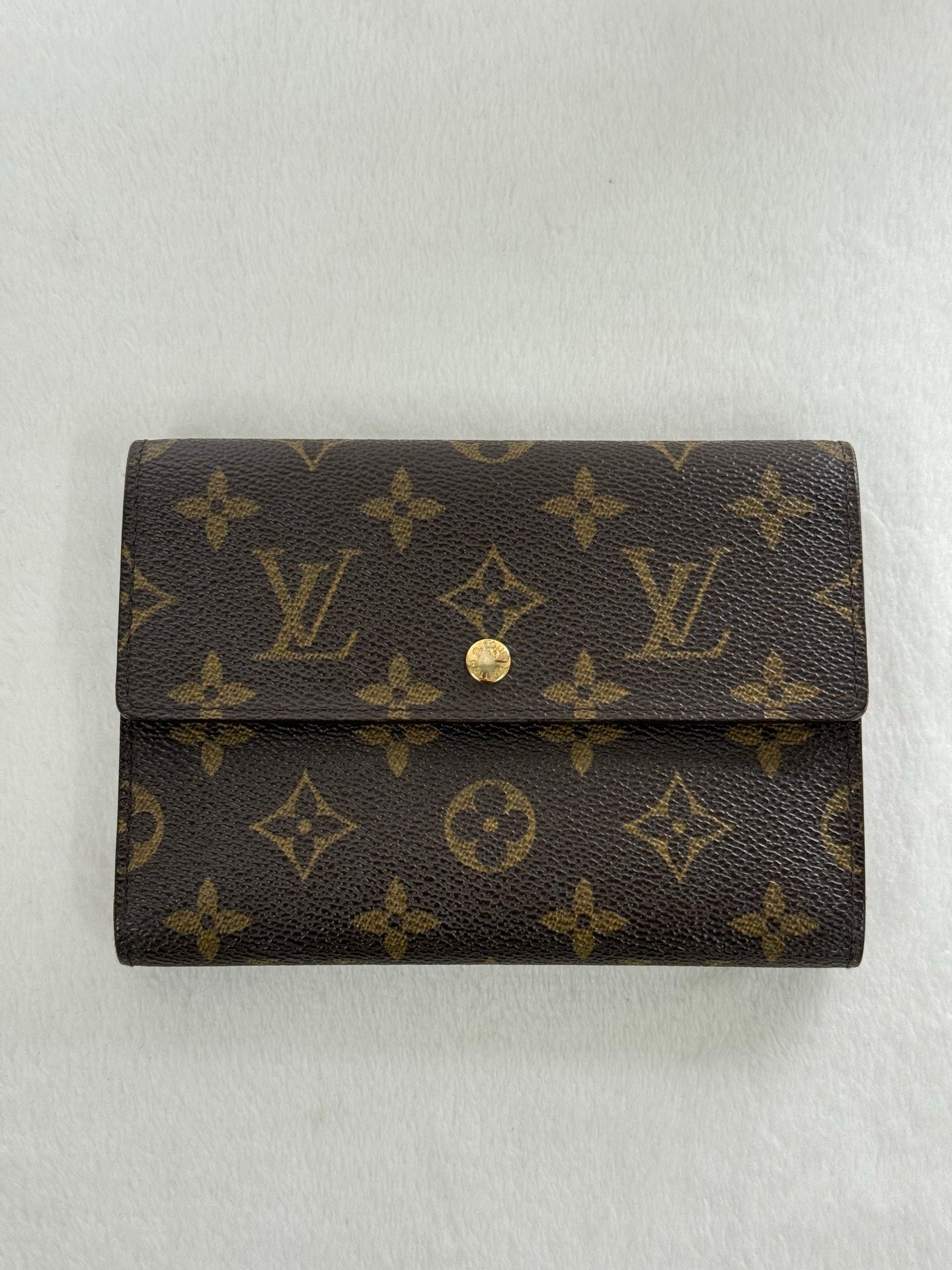 LOUIS VUITTON Monogram Wallet