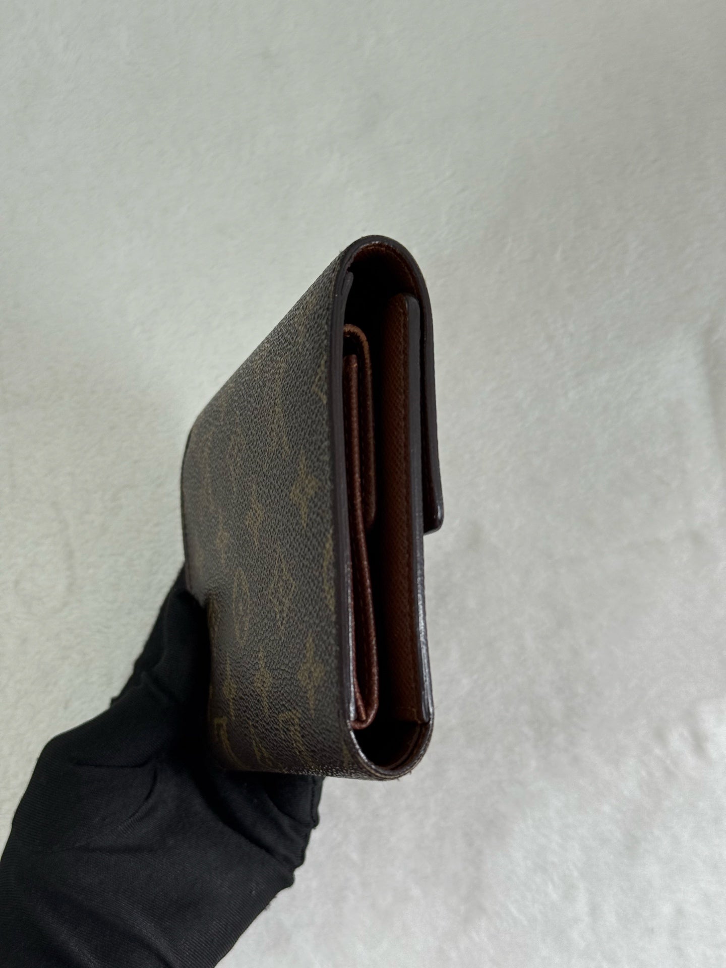 LOUIS VUITTON Monogram Wallet