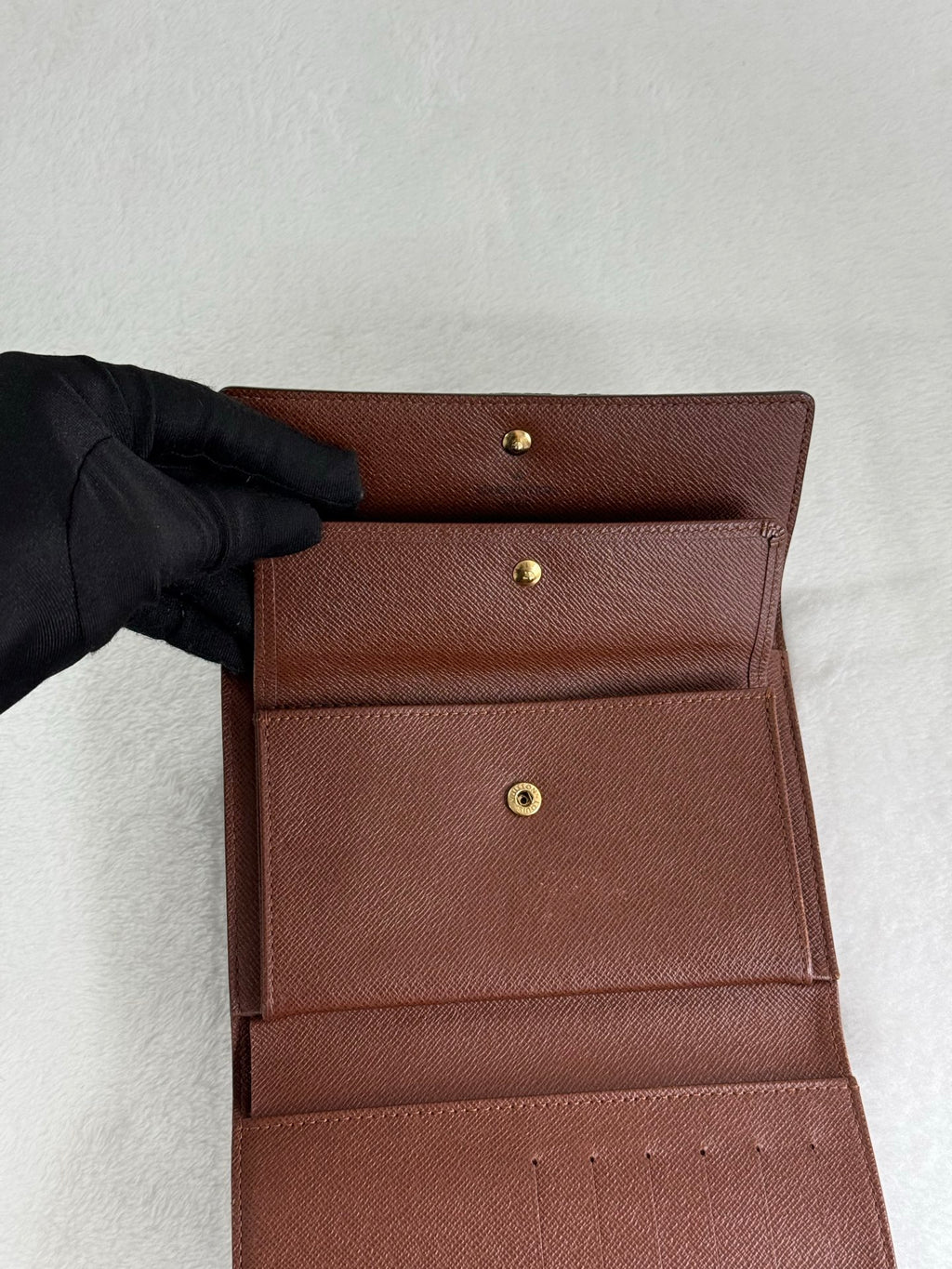 LOUIS VUITTON Monogram Wallet