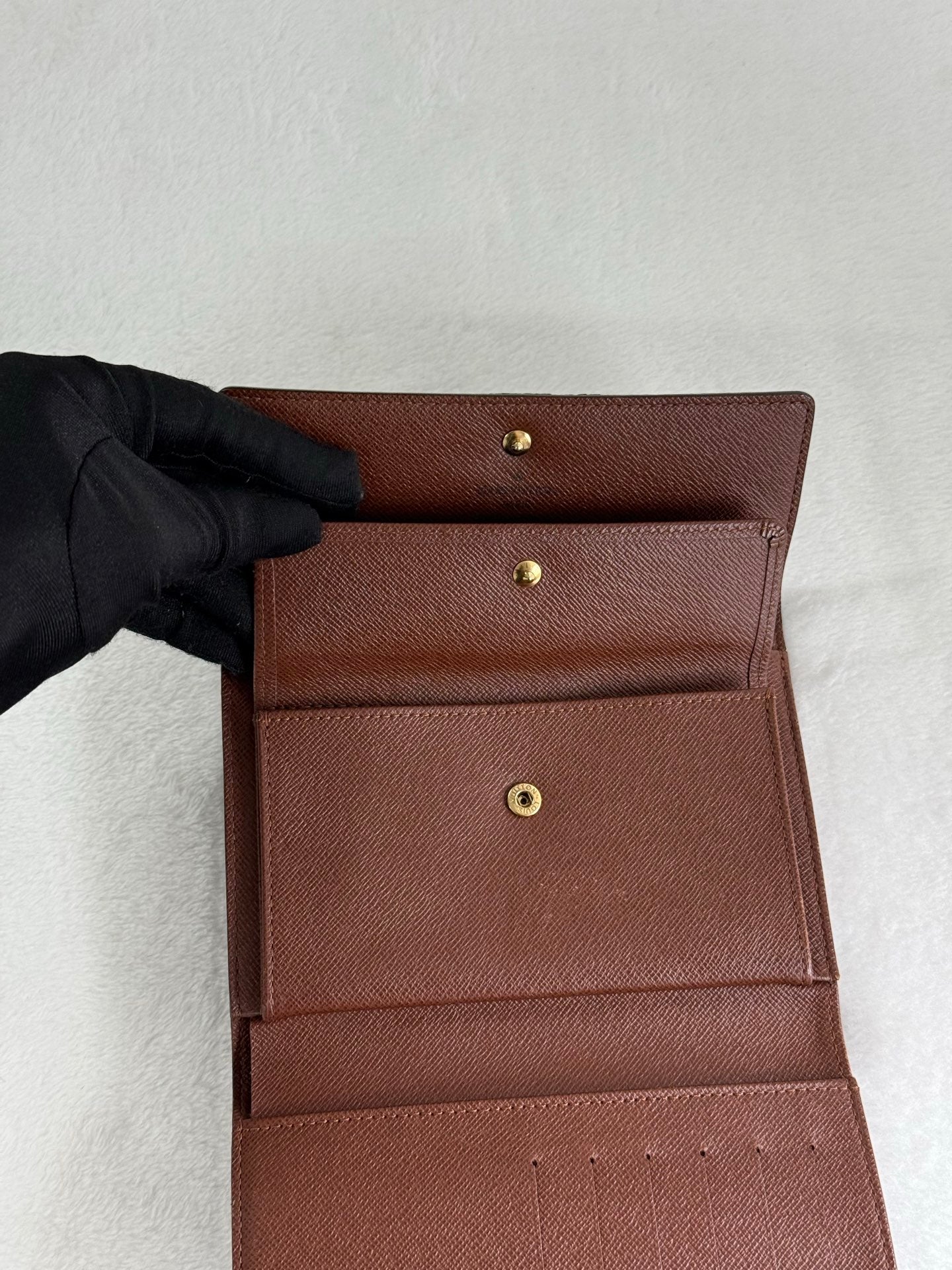 LOUIS VUITTON Monogram Wallet