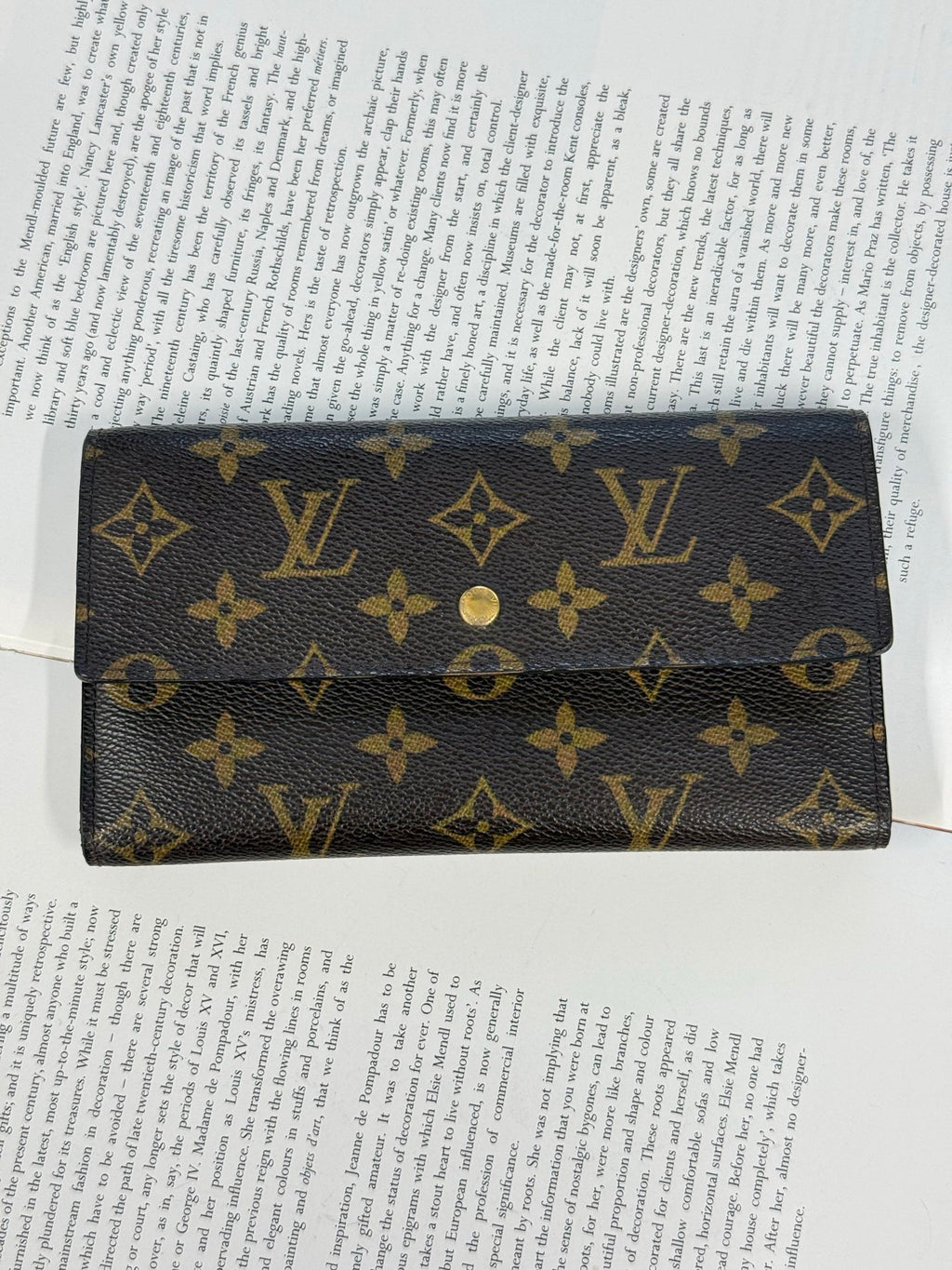 LOUIS VUITTON Monogram Wallet