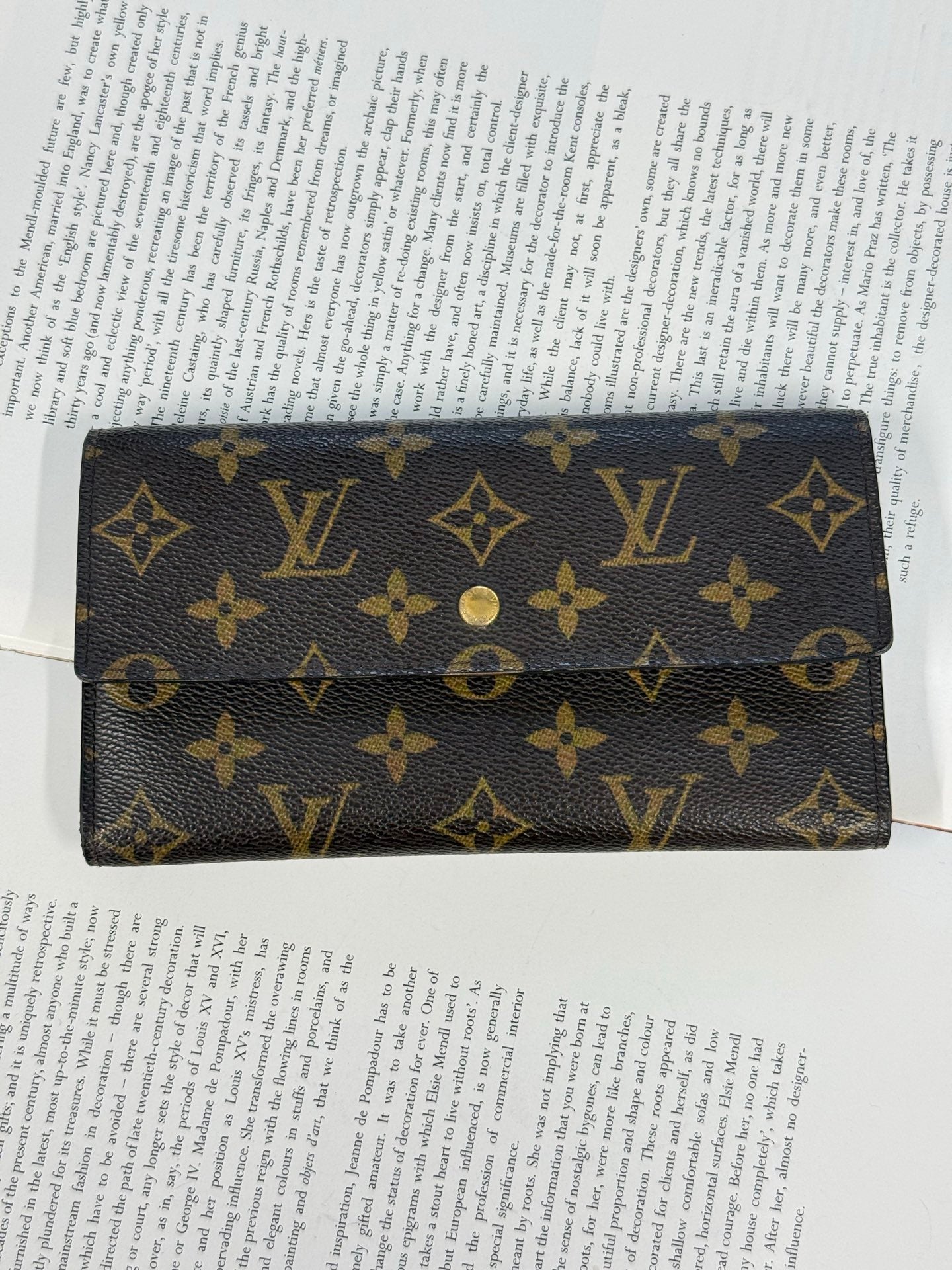 LOUIS VUITTON Monogram Wallet