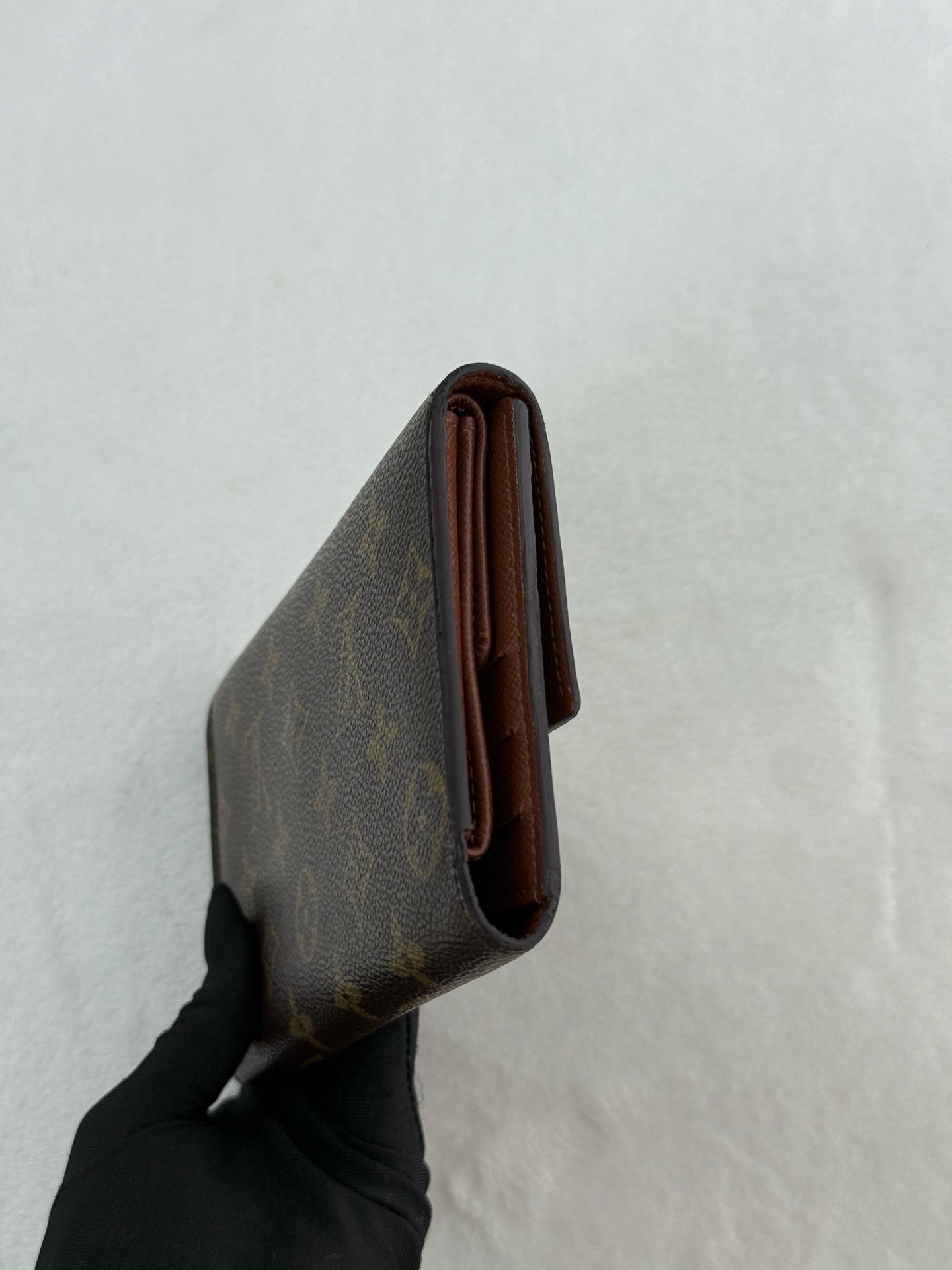 LOUIS VUITTON Monogram Wallet