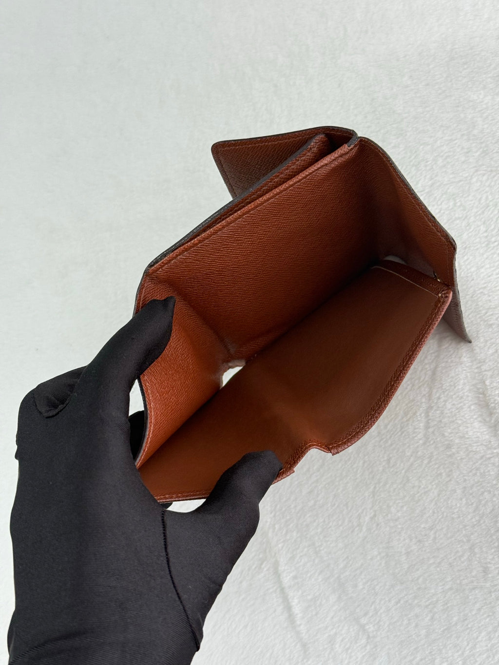 LOUIS VUITTON Monogram wallet