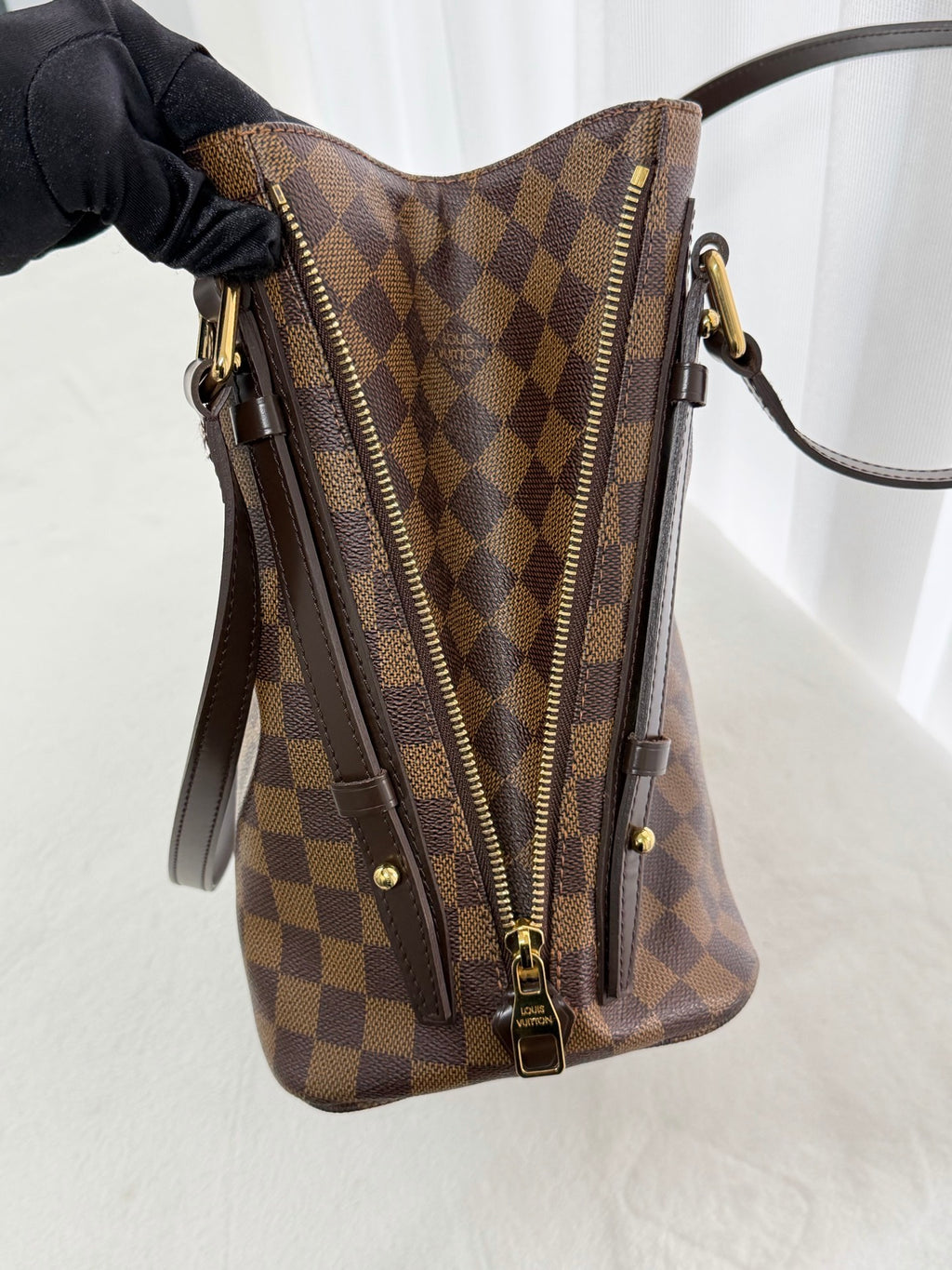 LOUIS VUITTON  Cabas Rivington Damier Shoulder bag