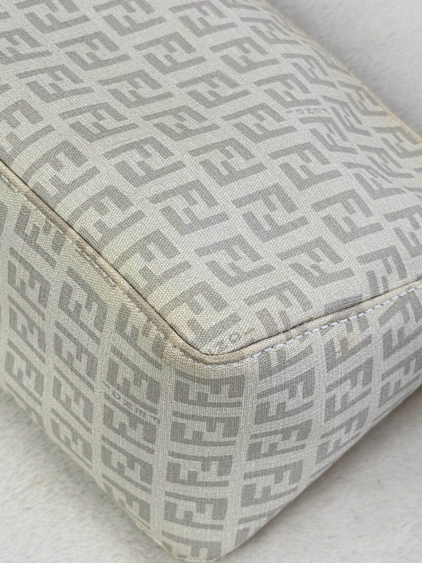FENDI Zucchino Shoulderbag