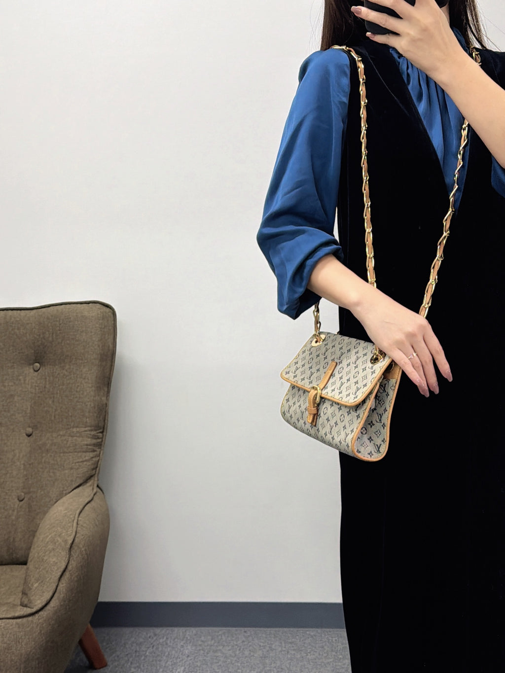 LOUIS VUITTON Camille Denim Shoulder bag