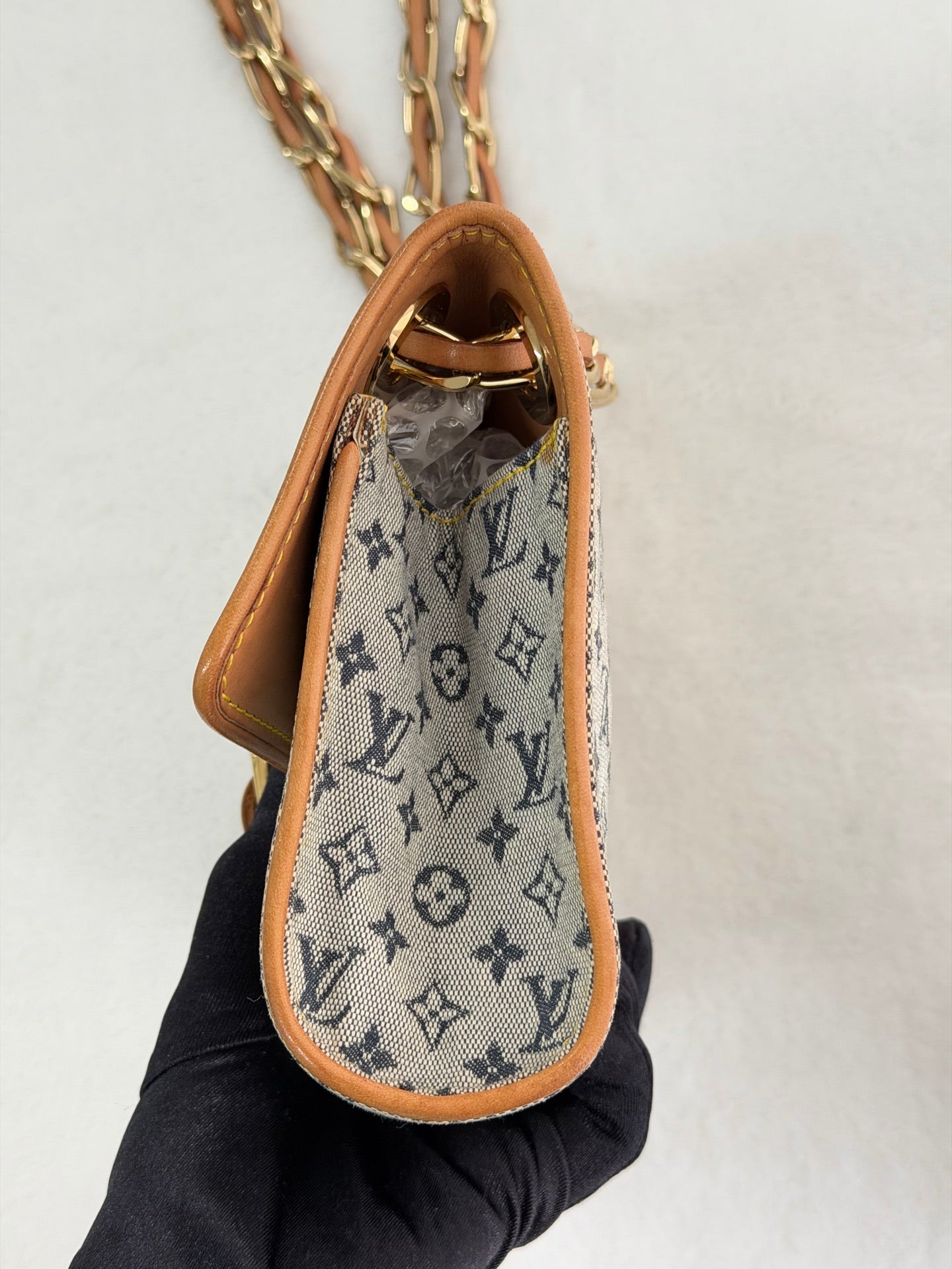 LOUIS VUITTON Camille Denim Shoulder bag