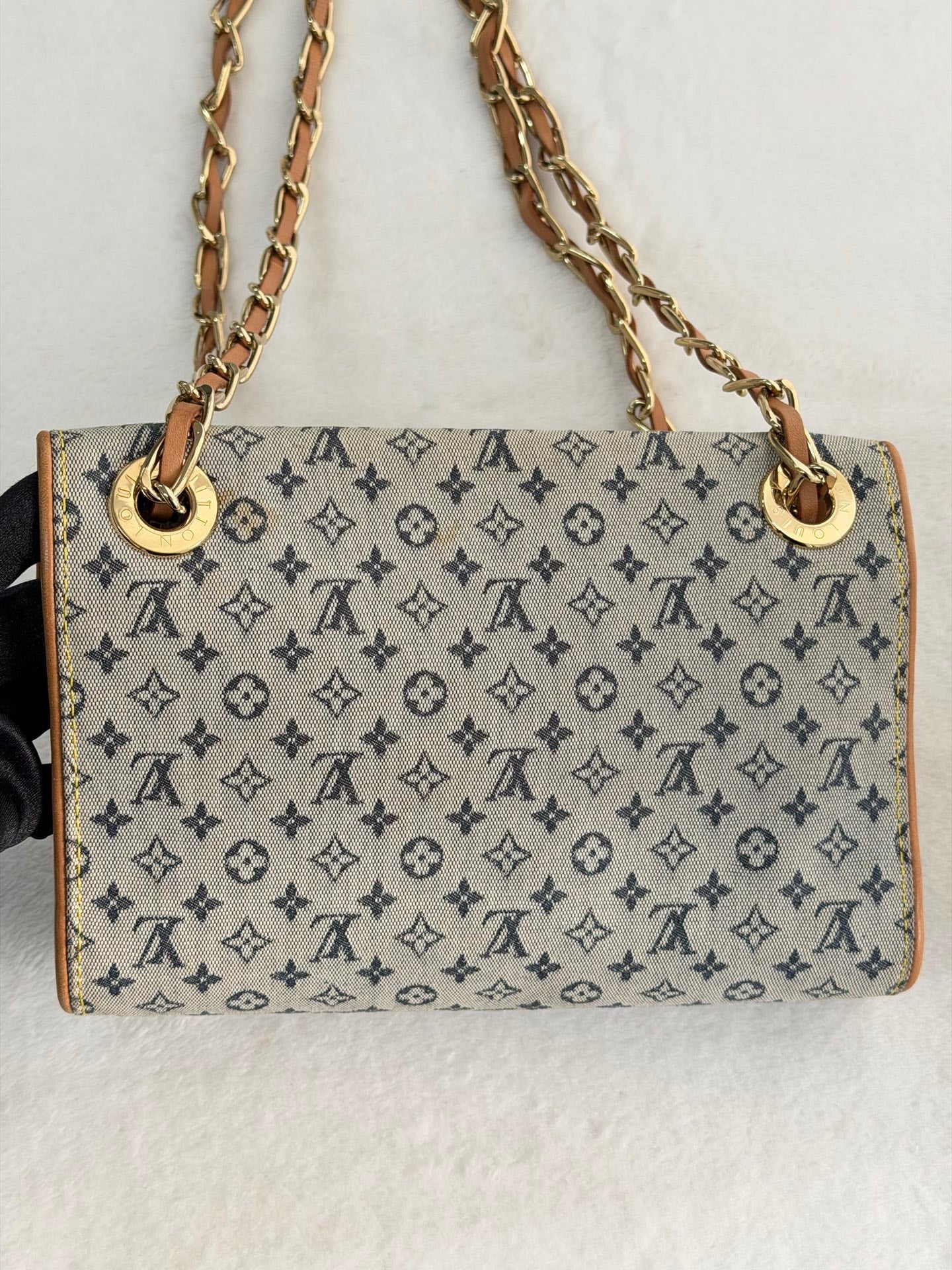 LOUIS VUITTON Camille Denim Shoulder bag