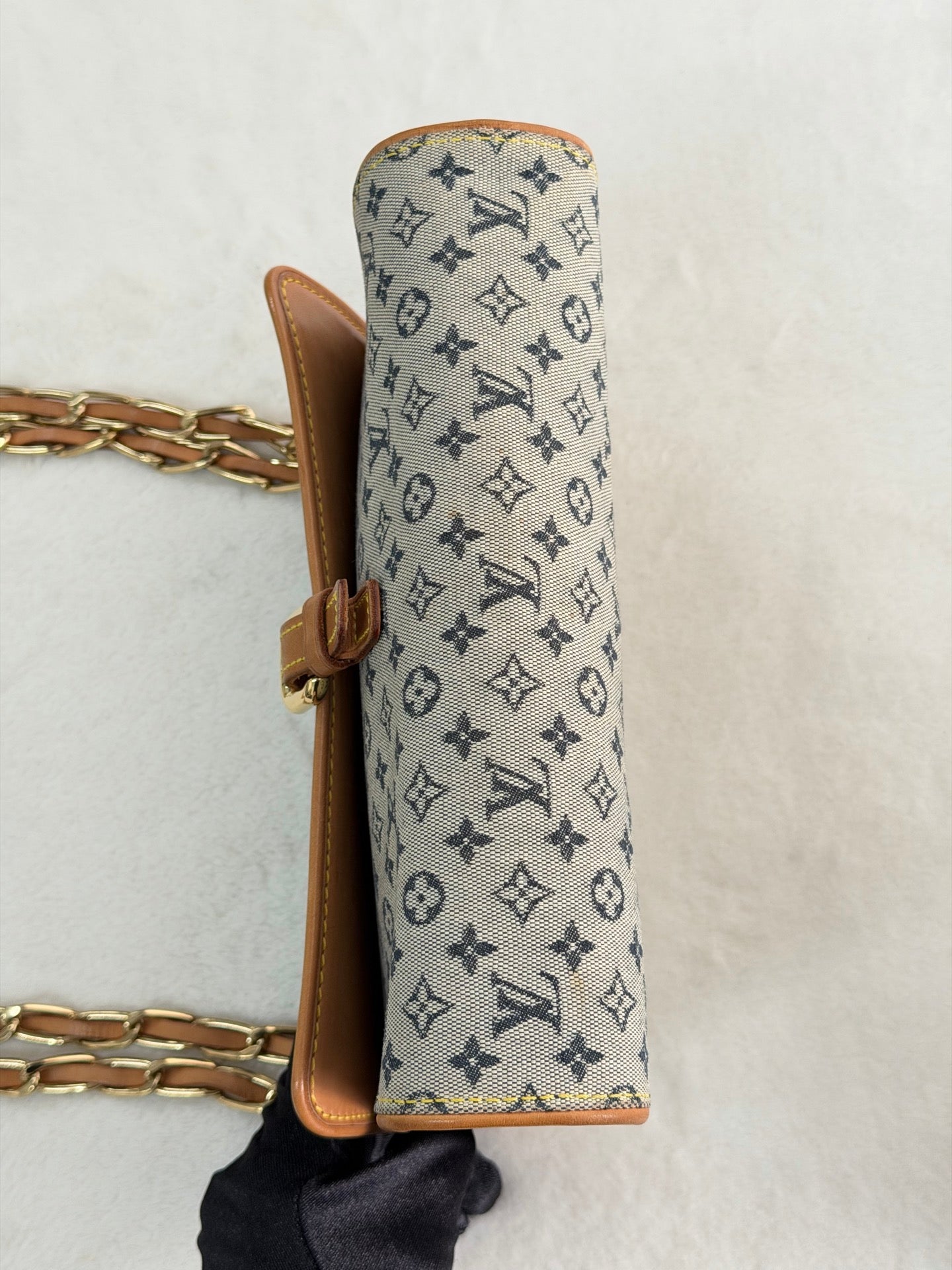 LOUIS VUITTON Camille Denim Shoulder bag