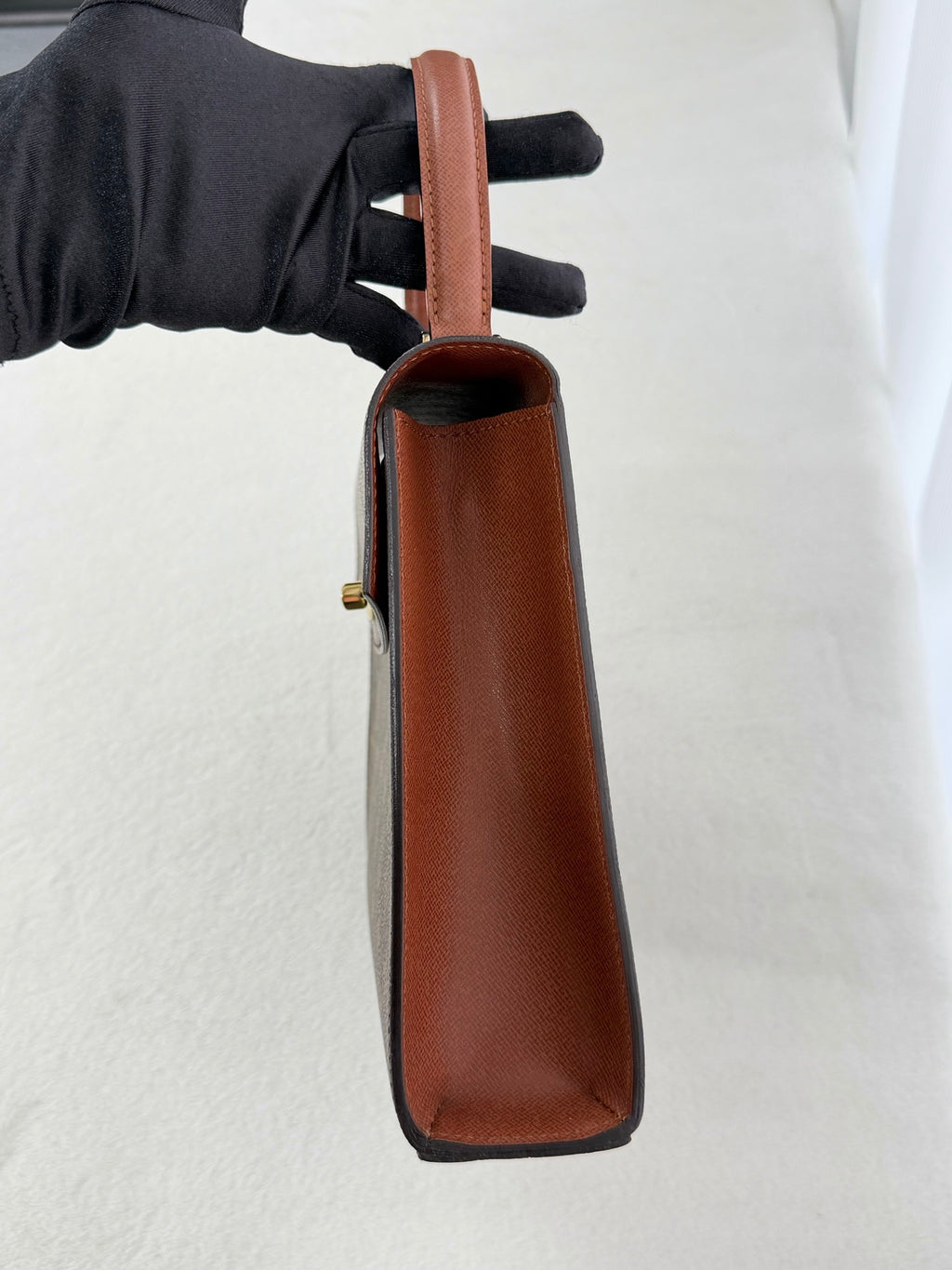 LOUIS VUITTON Monogram Kelly Handbag