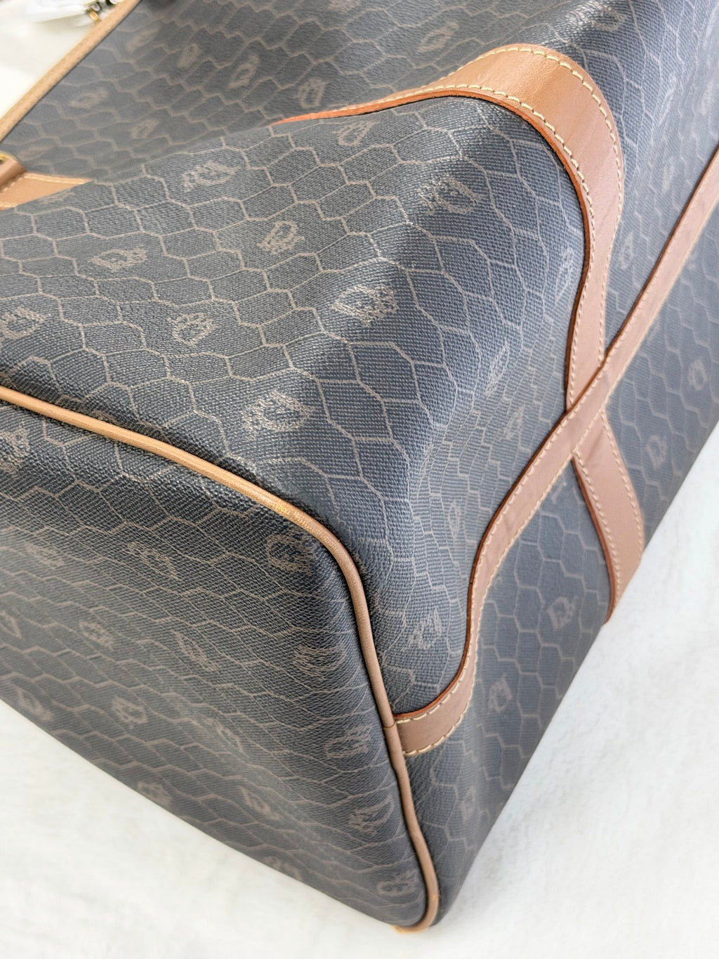 CHRISTIAN DIOR Travel Handbag