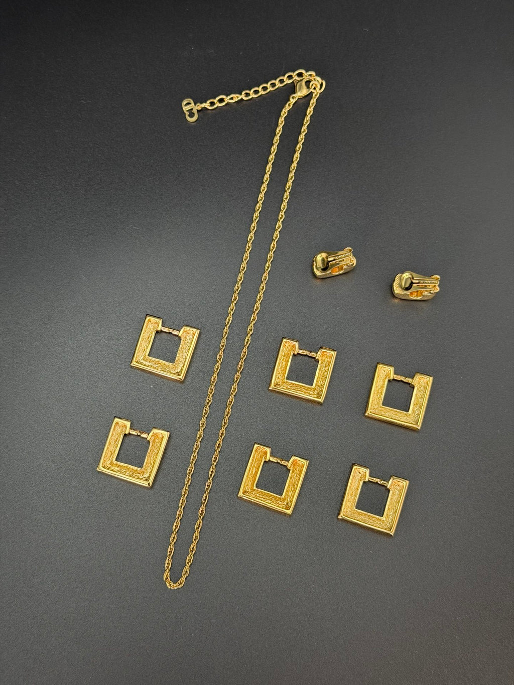 CHRISTIAN DIOR Necklace / Earring set