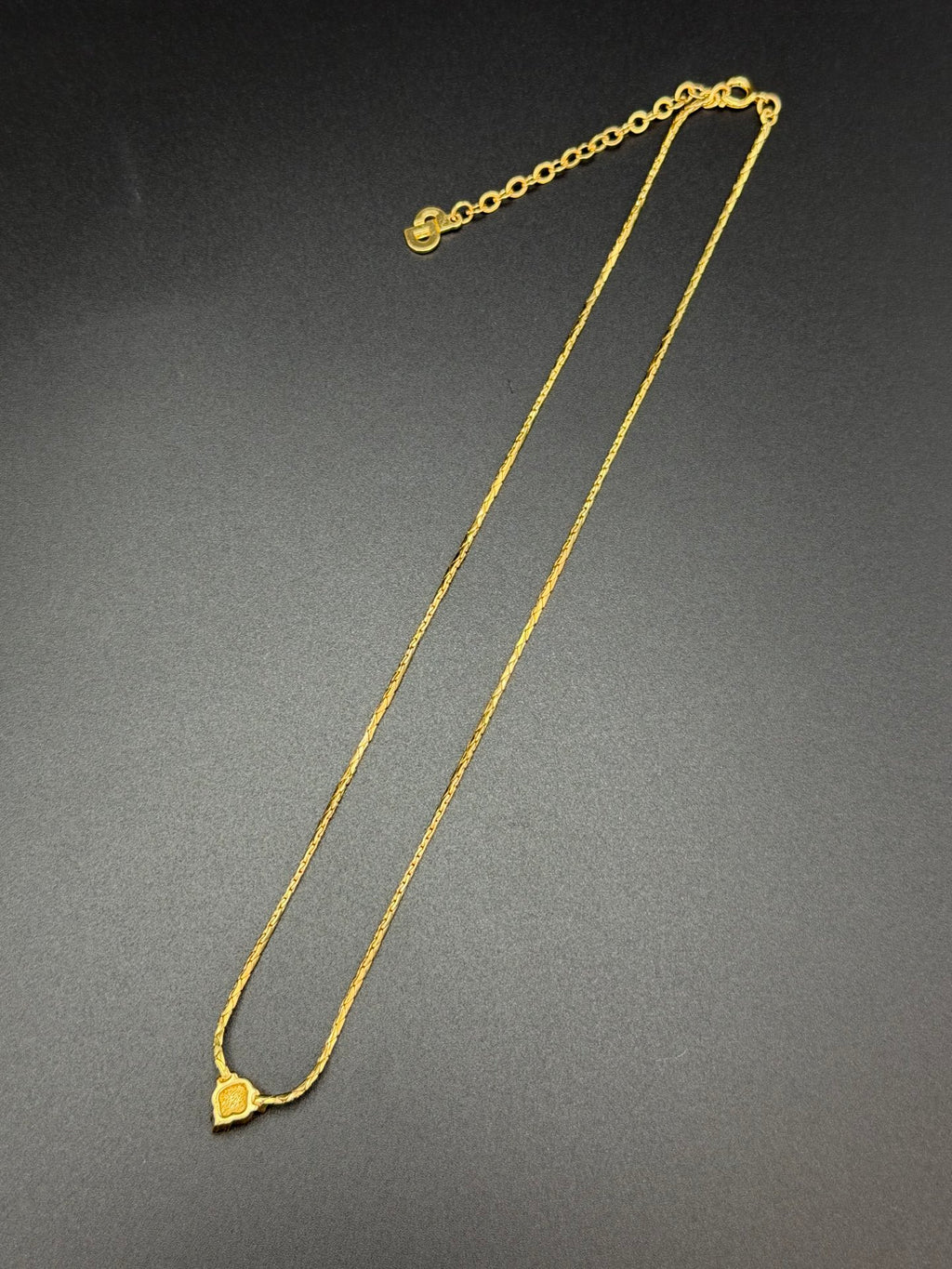 CHRISTIAN DIOR Pre-loved Pearl Necklace