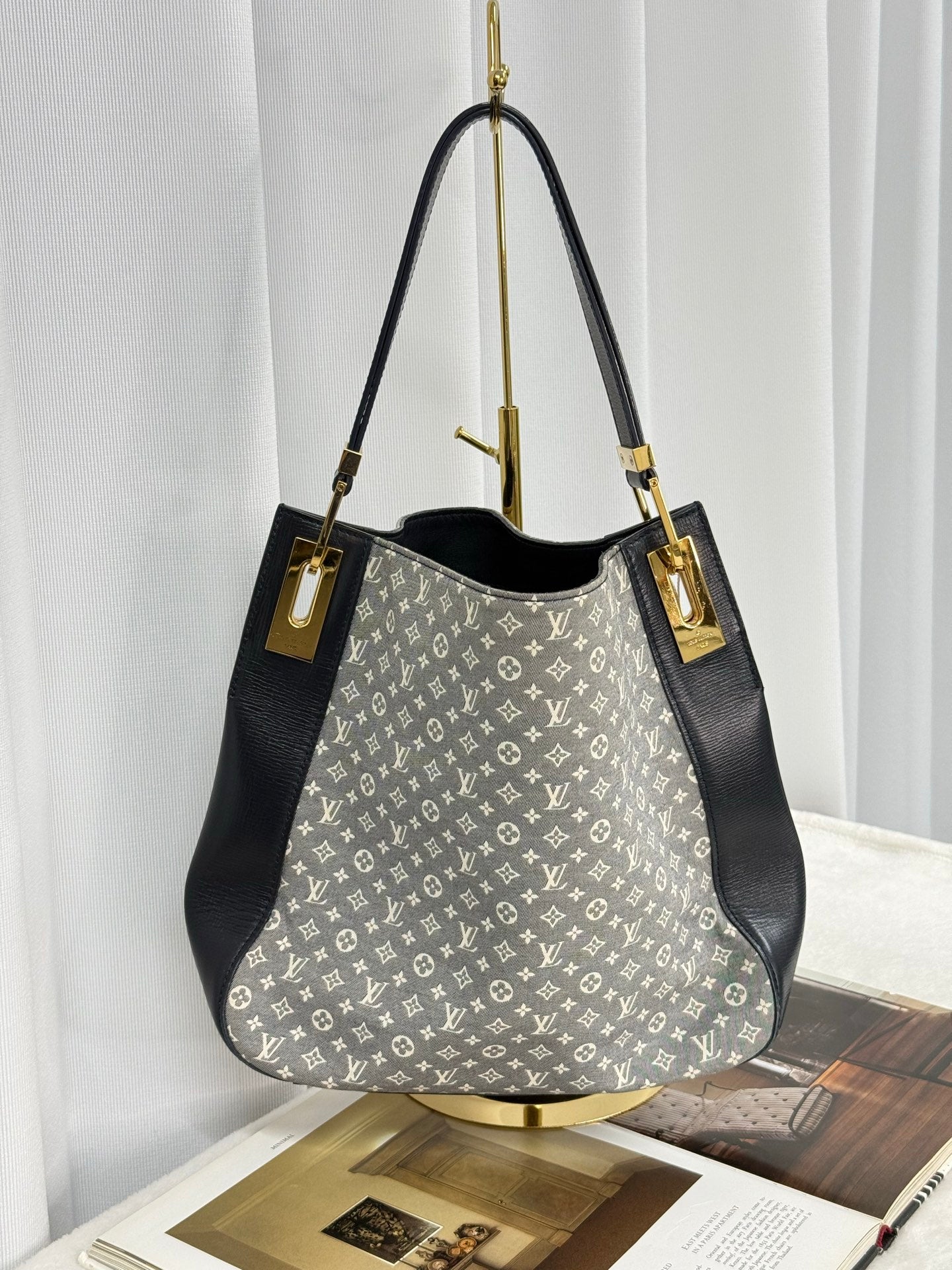 LOUIS VUITTON Monogram Denim Tote bag