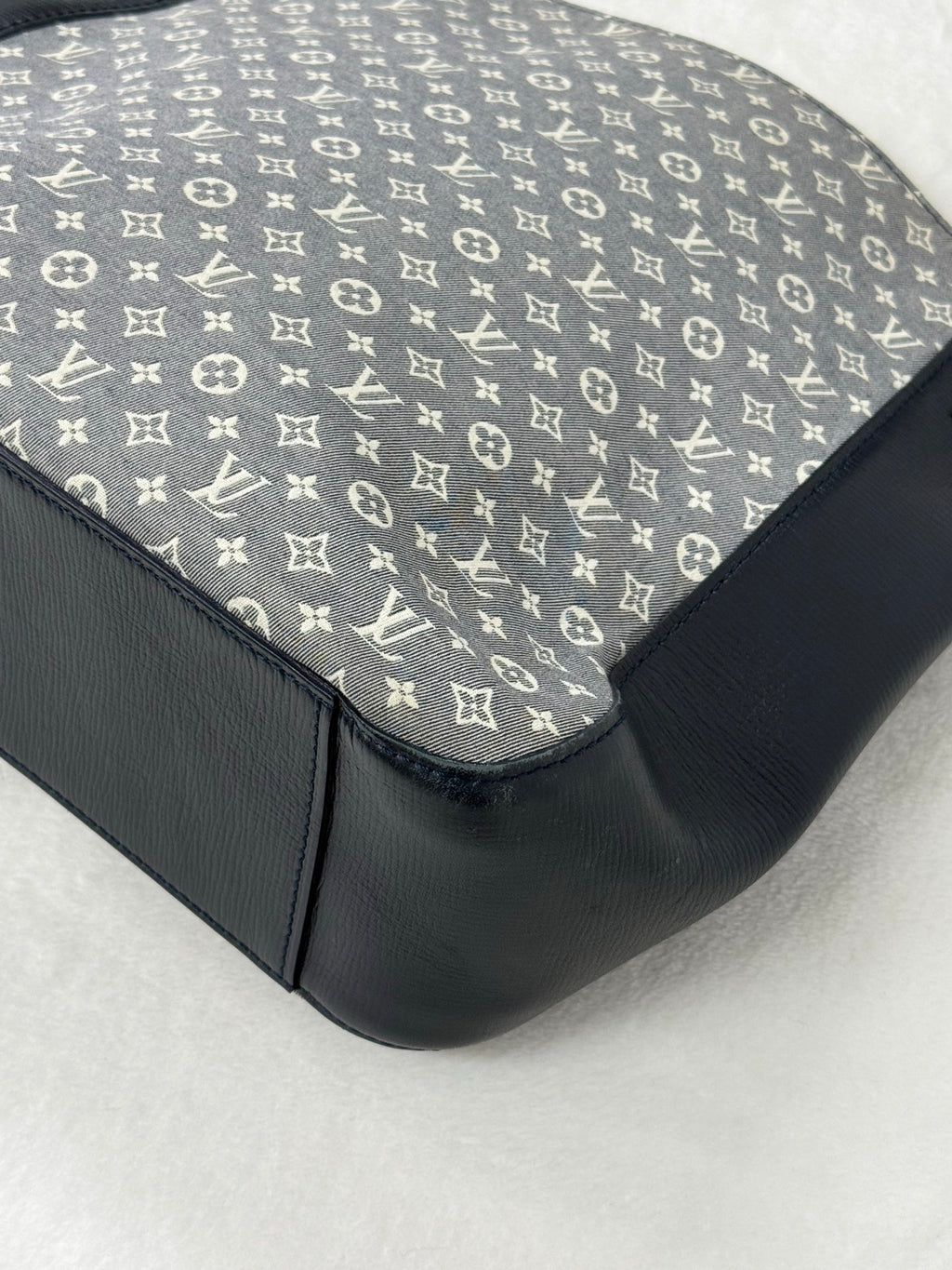 LOUIS VUITTON Monogram Denim Tote bag