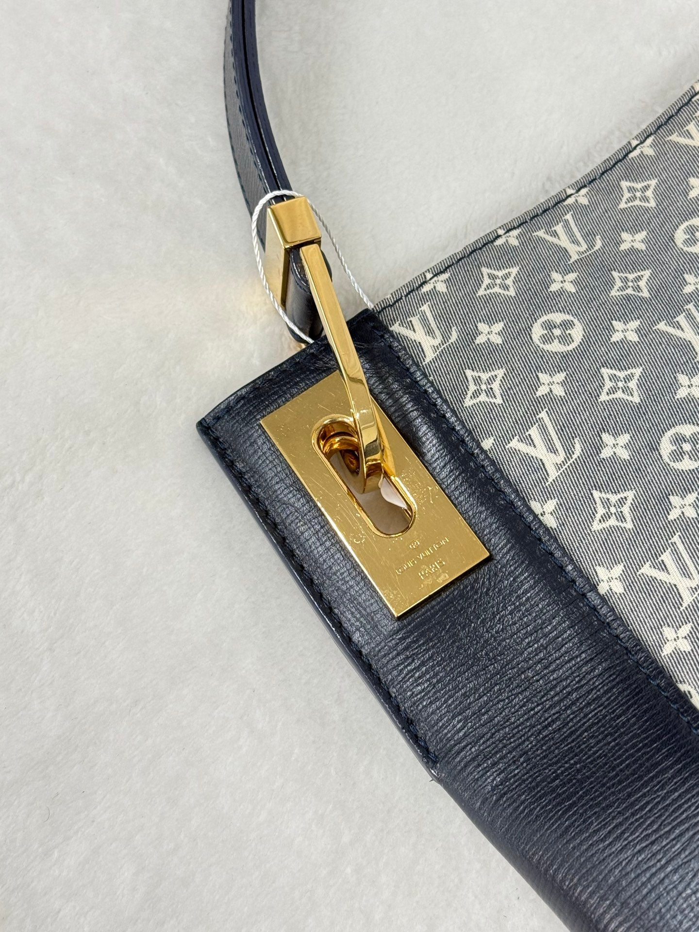 LOUIS VUITTON Monogram Denim Tote bag