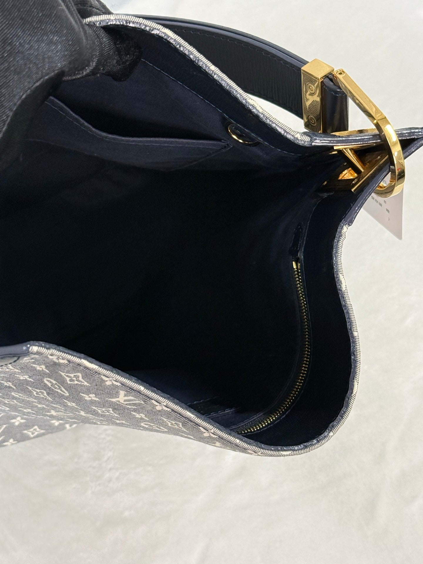 LOUIS VUITTON Monogram Denim Tote bag