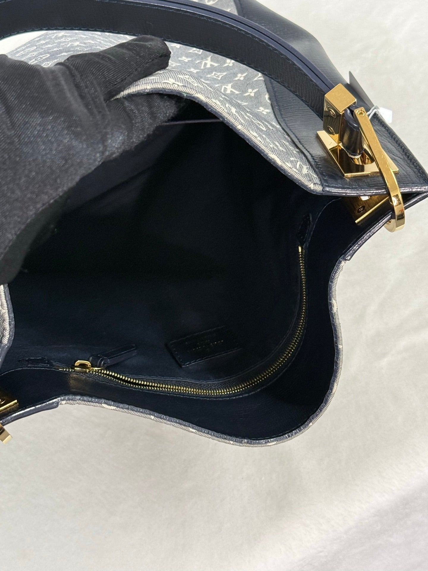 LOUIS VUITTON Monogram Denim Tote bag