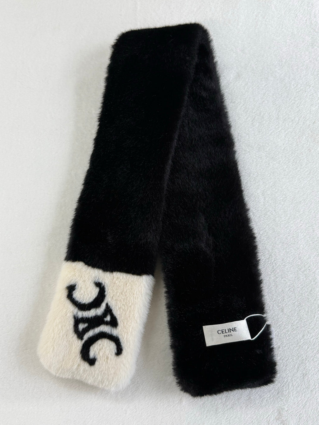 CELINE Fur Scarf