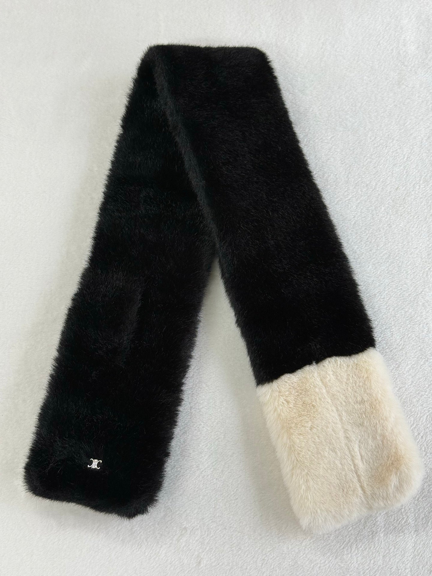 CELINE Fur Scarf