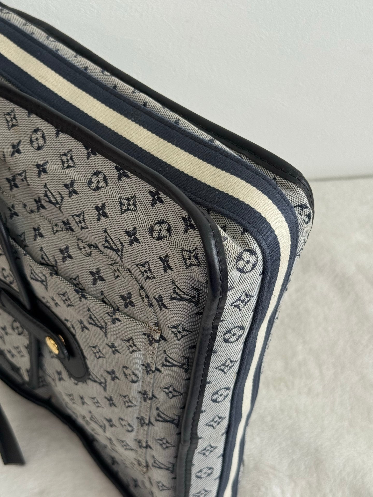 LOUIS VUITTON Monogram Denim Shoulder bag