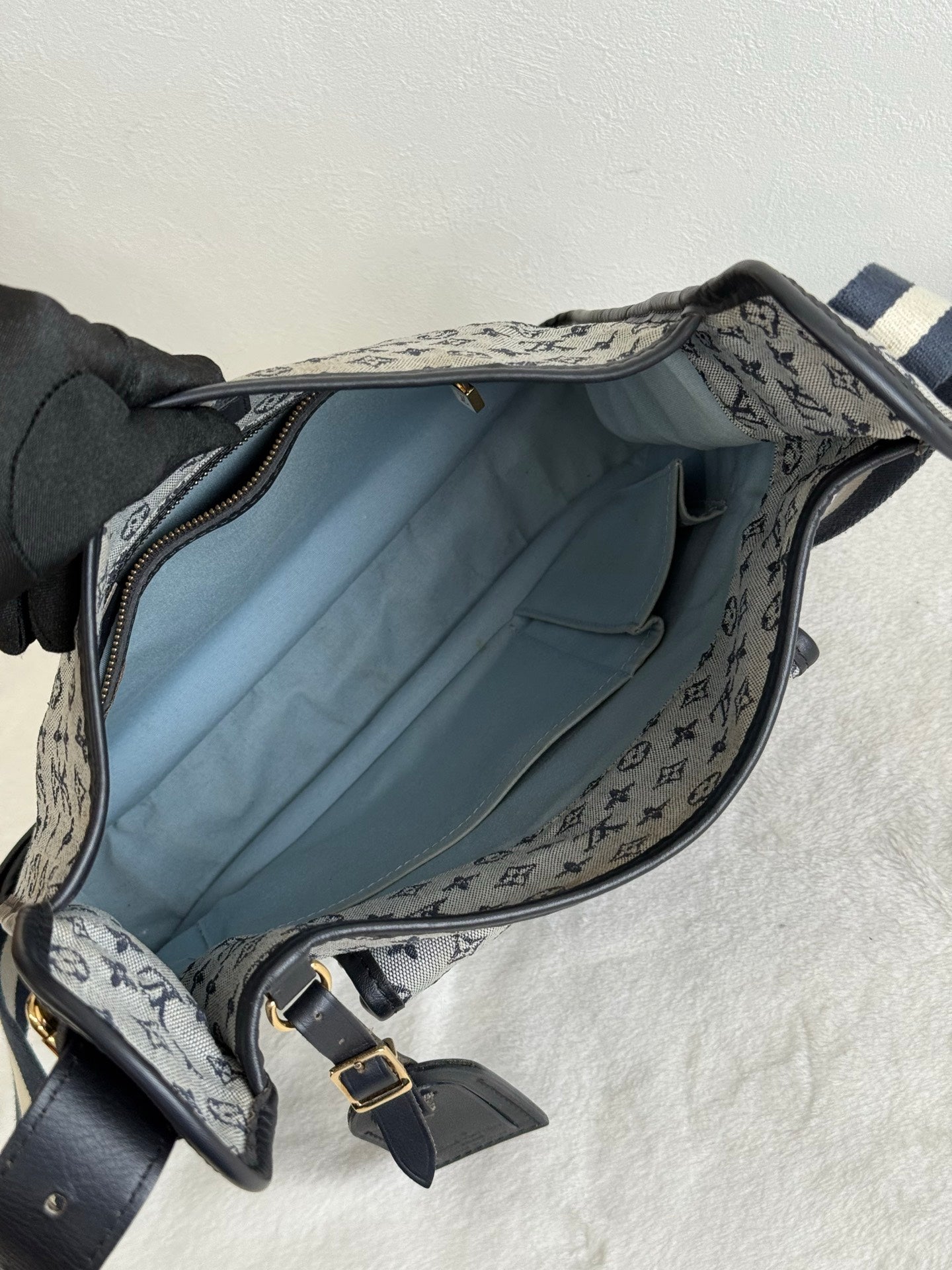 LOUIS VUITTON Monogram Denim Shoulder bag