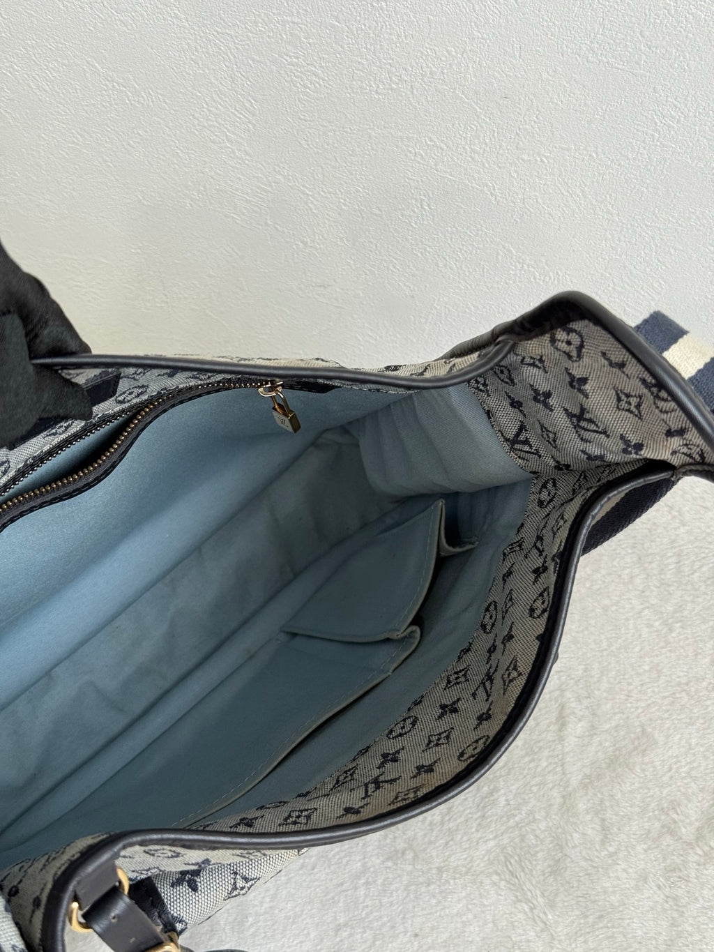 LOUIS VUITTON Monogram Denim Shoulder bag