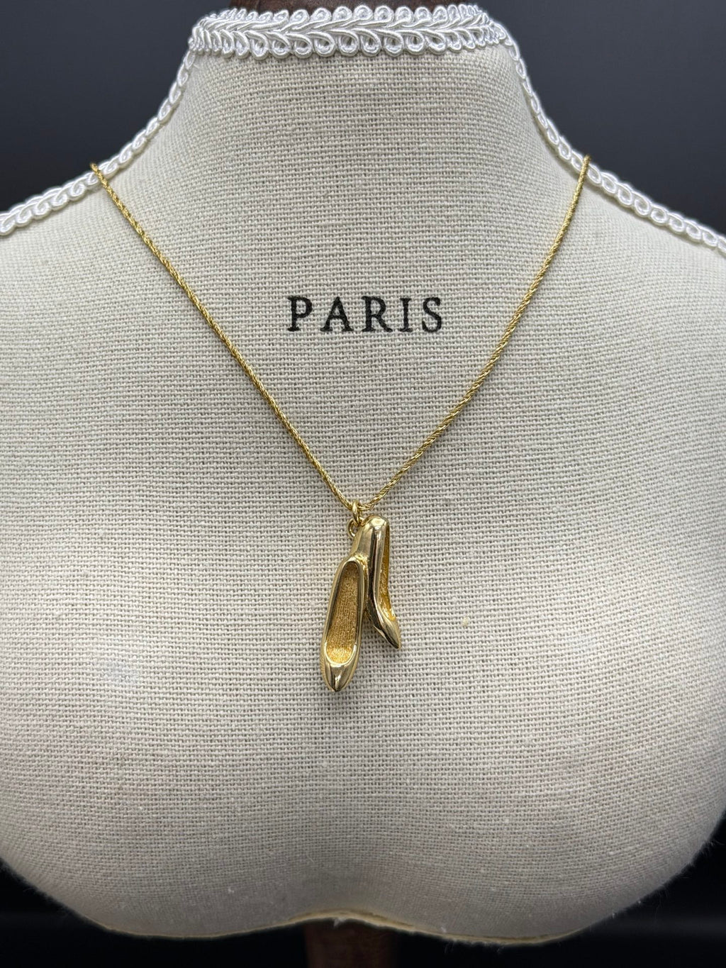 DIOR  Highheel pendent Vintage necklace
