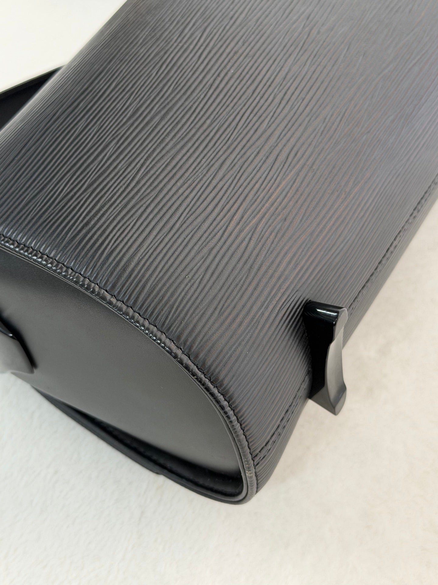 LOUIS VUITTON Epi Boston Shoulderbag