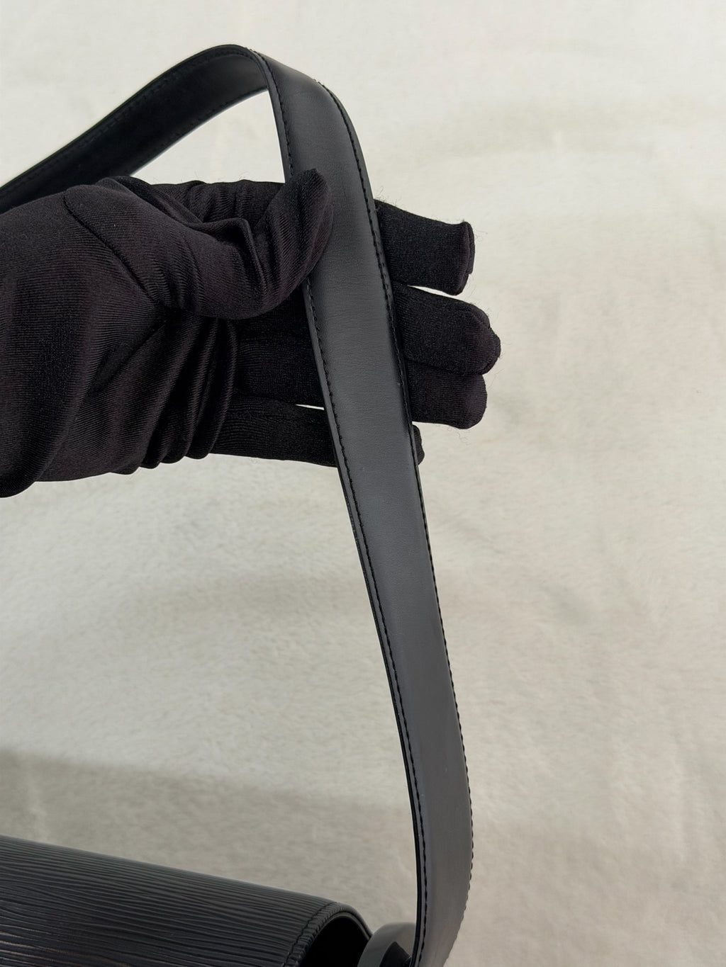 LOUIS VUITTON Epi Boston Shoulderbag