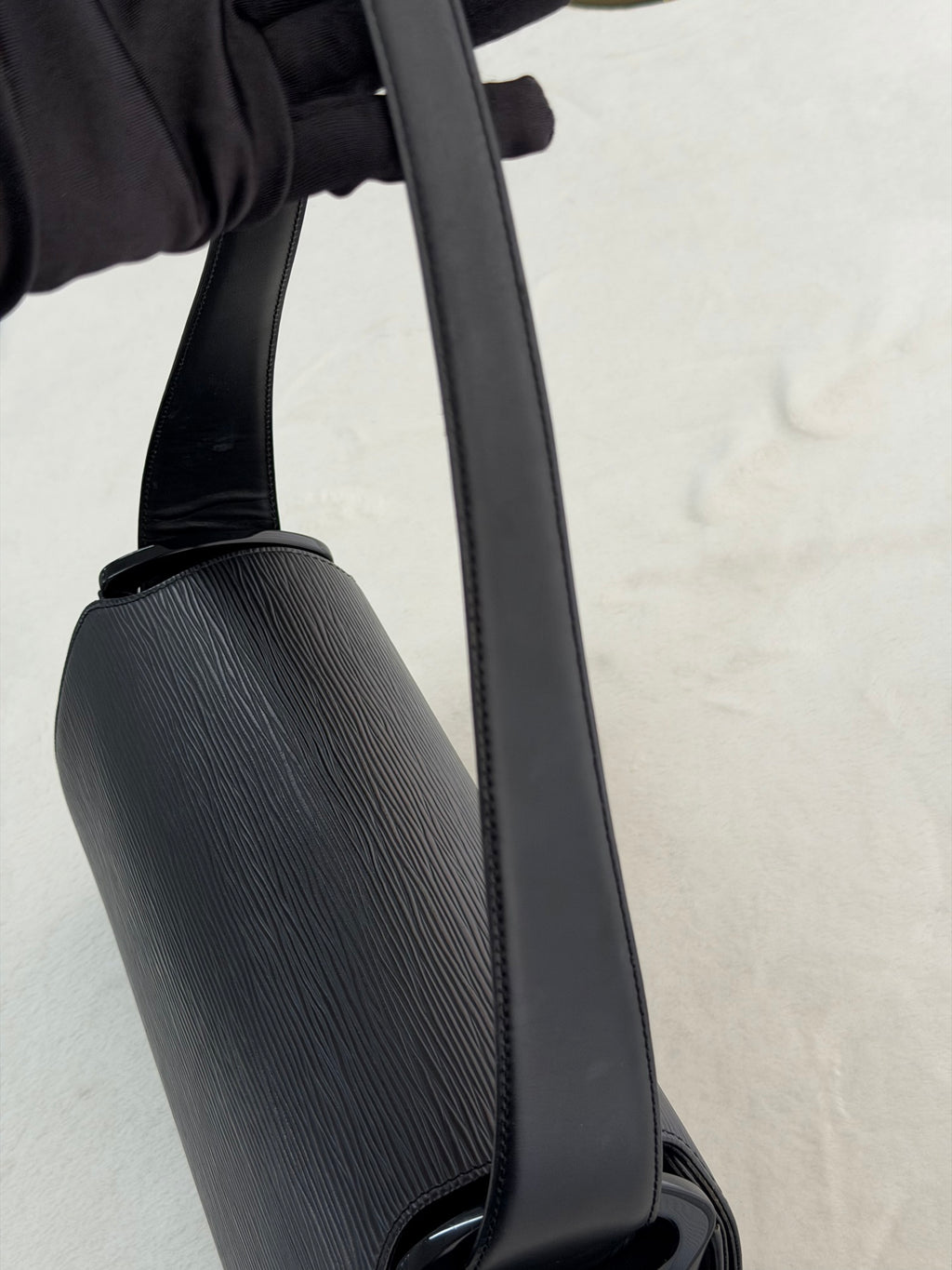LOUIS VUITTON Epi Boston Shoulderbag