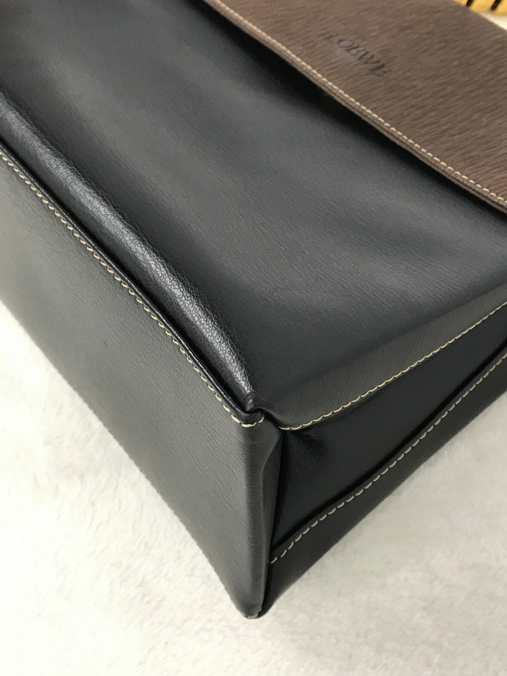 LOEWE Kelly Shoulder bag