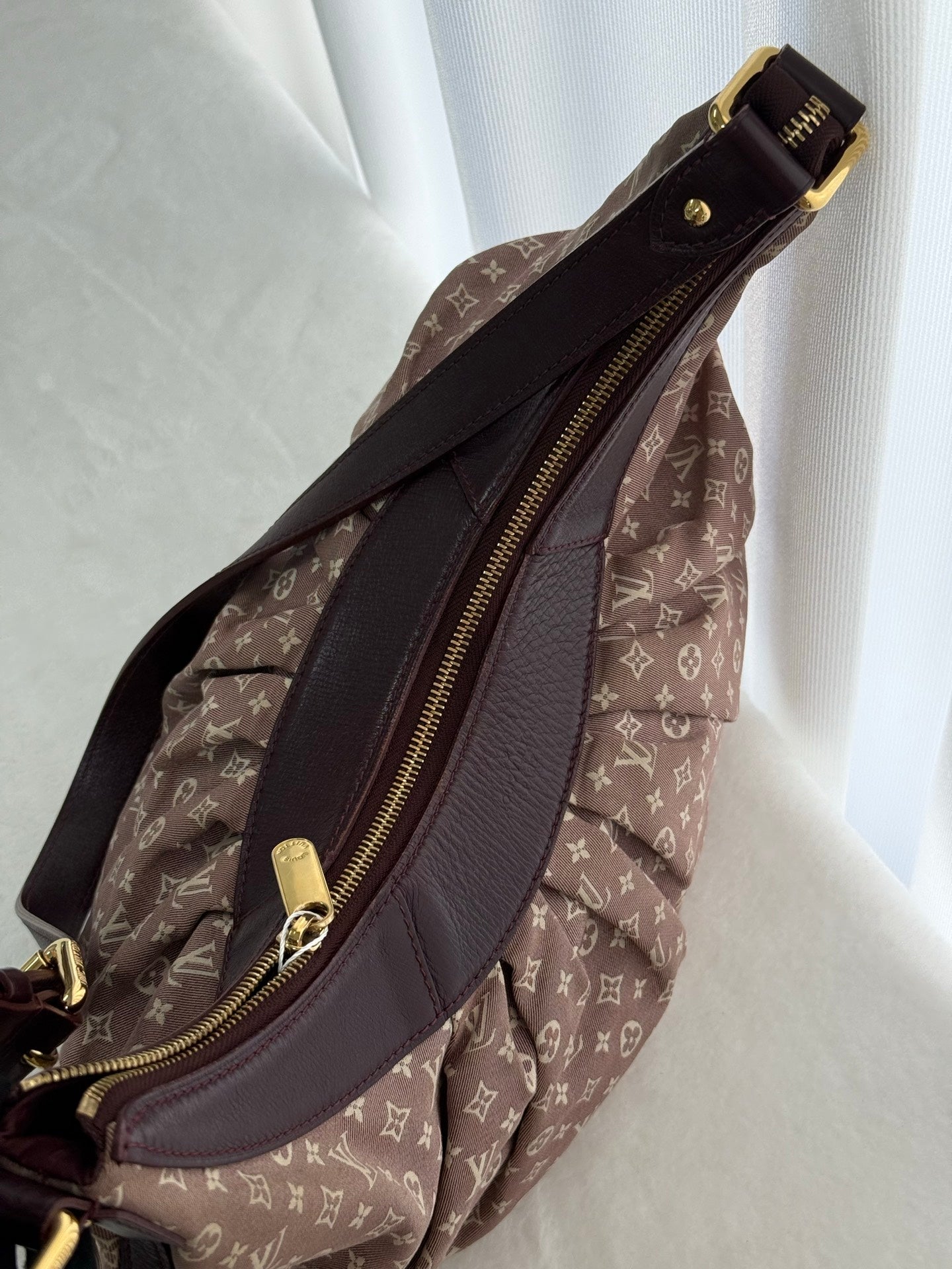 LOUIS VUITTON Monogram denim Hobo bag