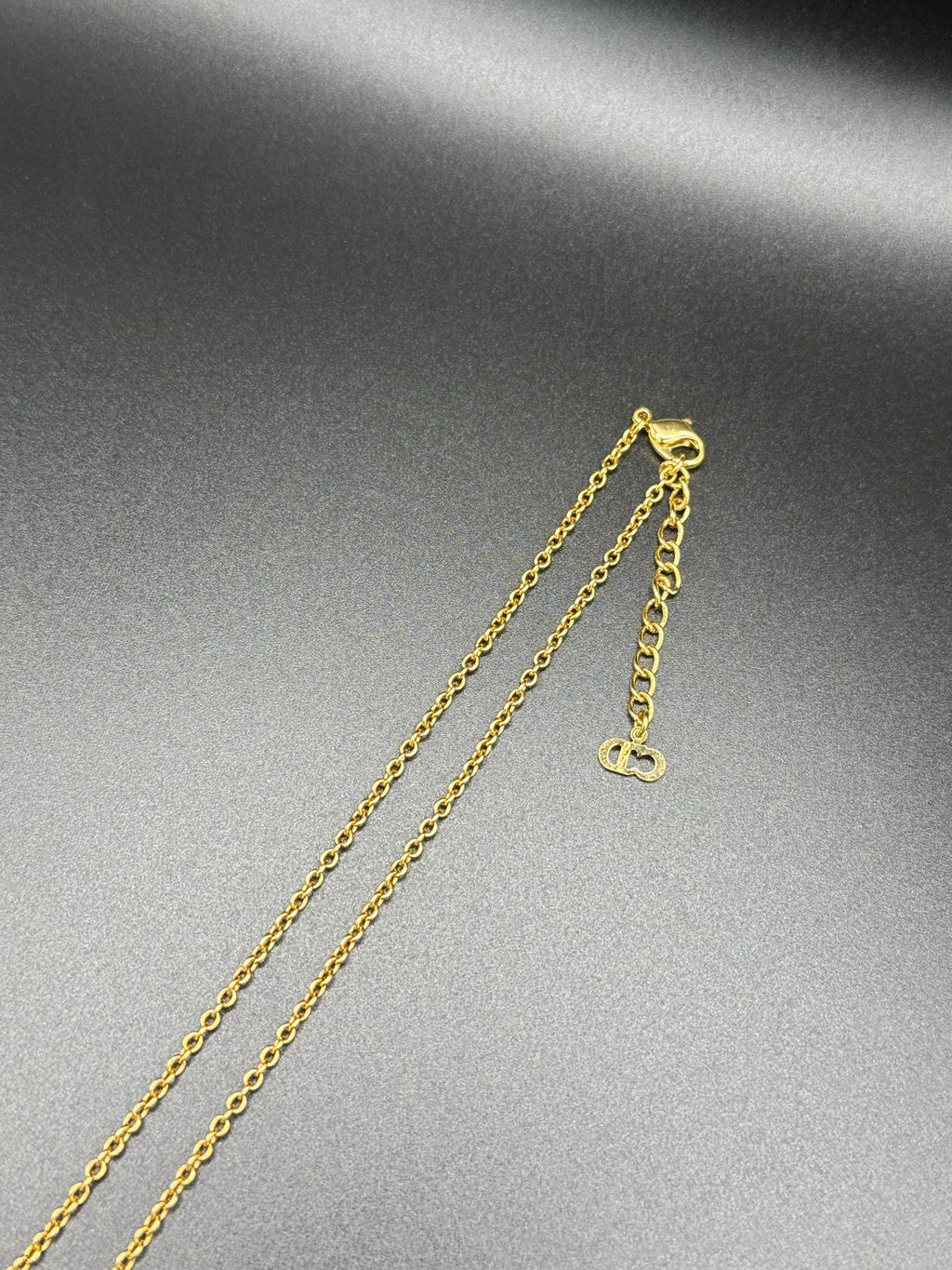 CHRISTIAN DIOR Rhinestone Vintage necklace