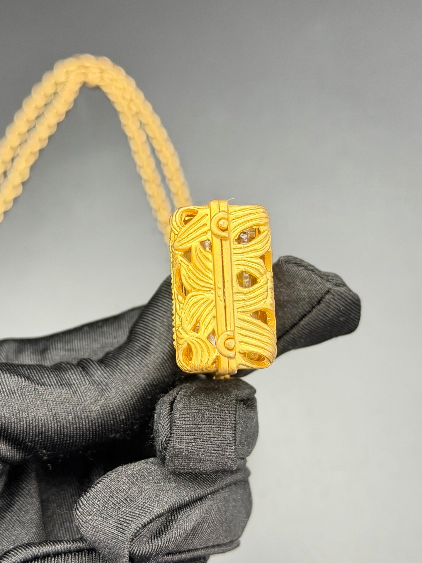 COCO CHANEL Perfume bottle pendent Necklace