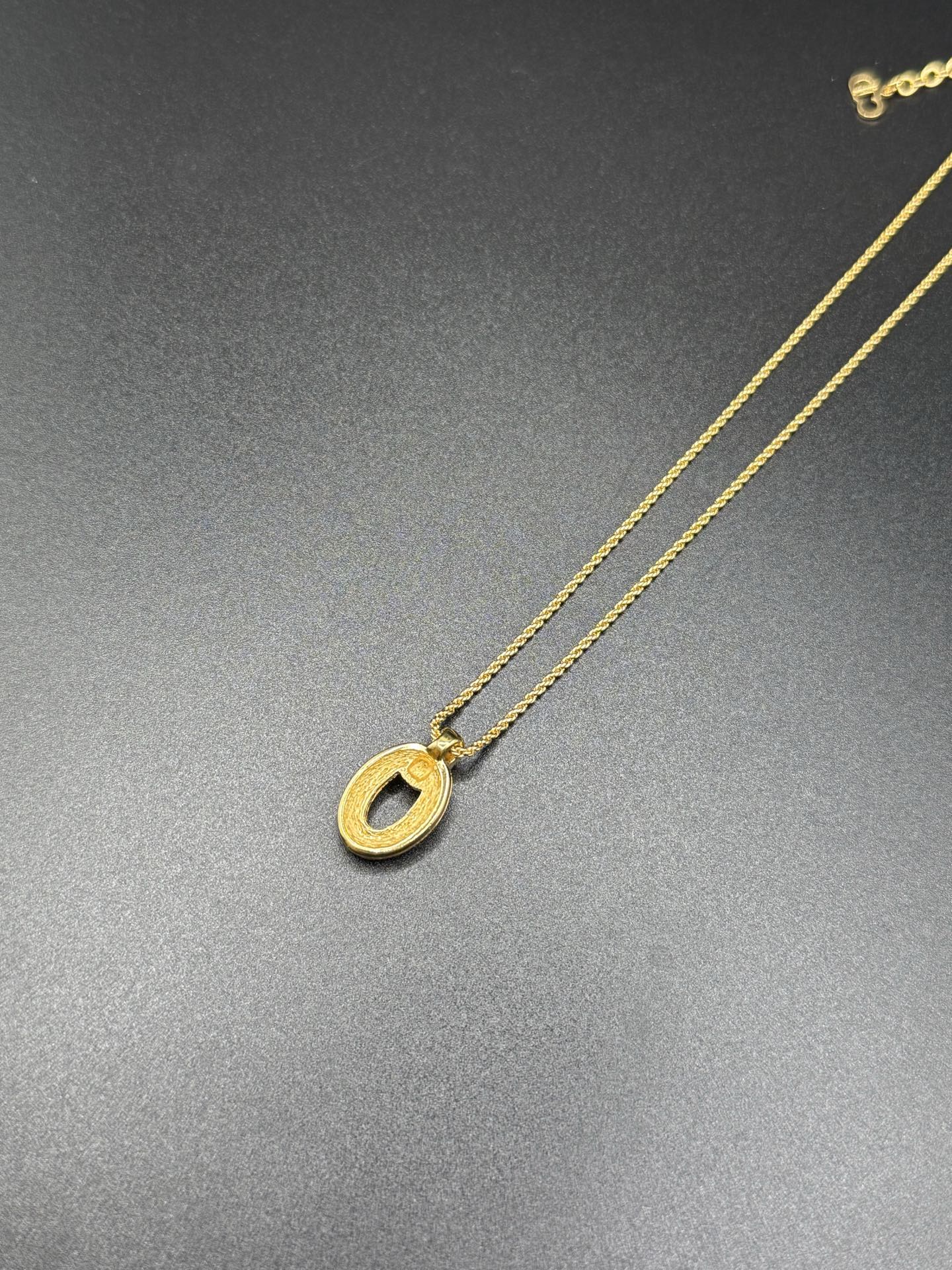 CHRISTIAN DIOR Rhinestone Vintage Necklace