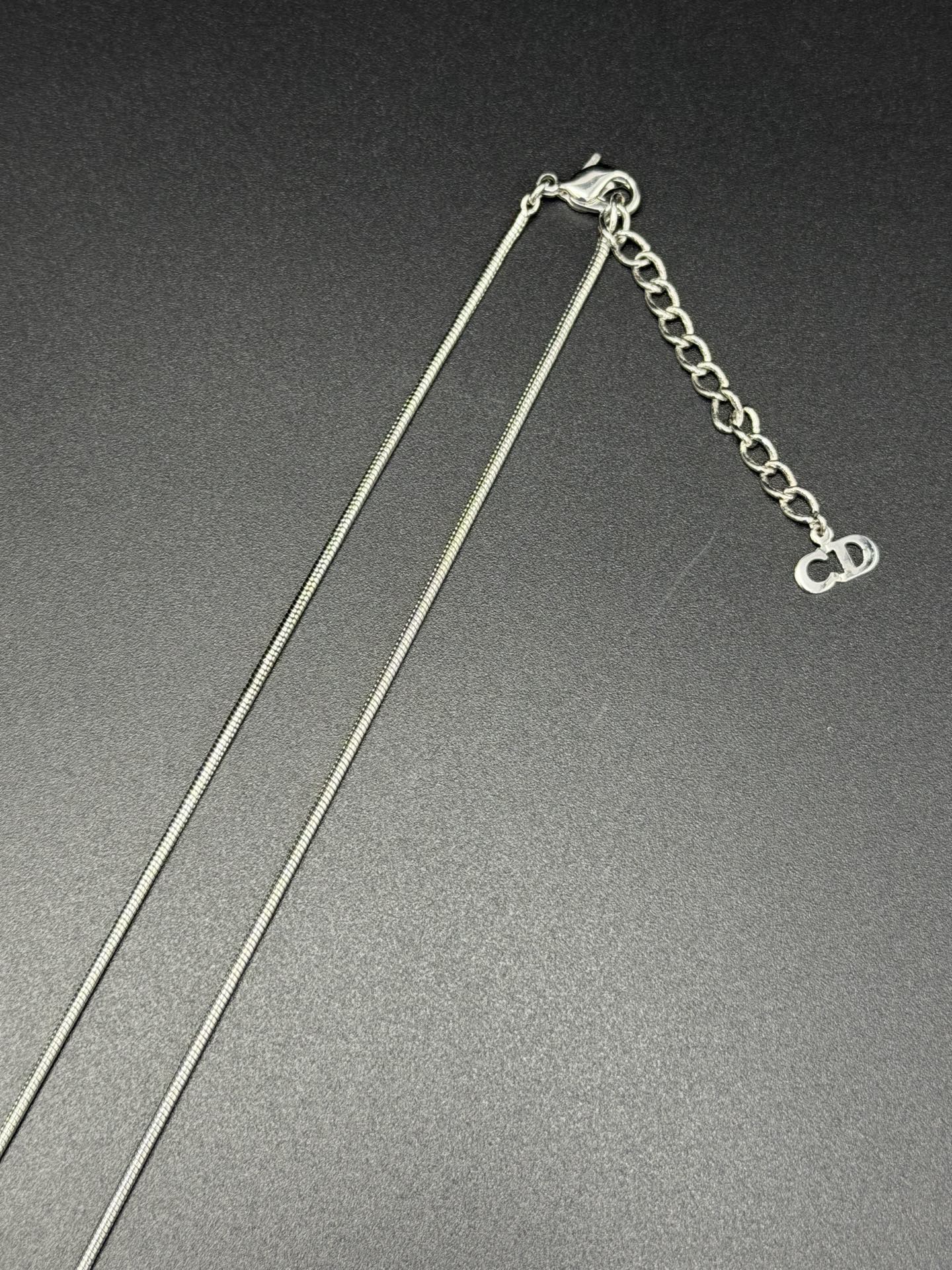 CHRISTIAN DIOR Heart-shaped Rhinestone Necklace