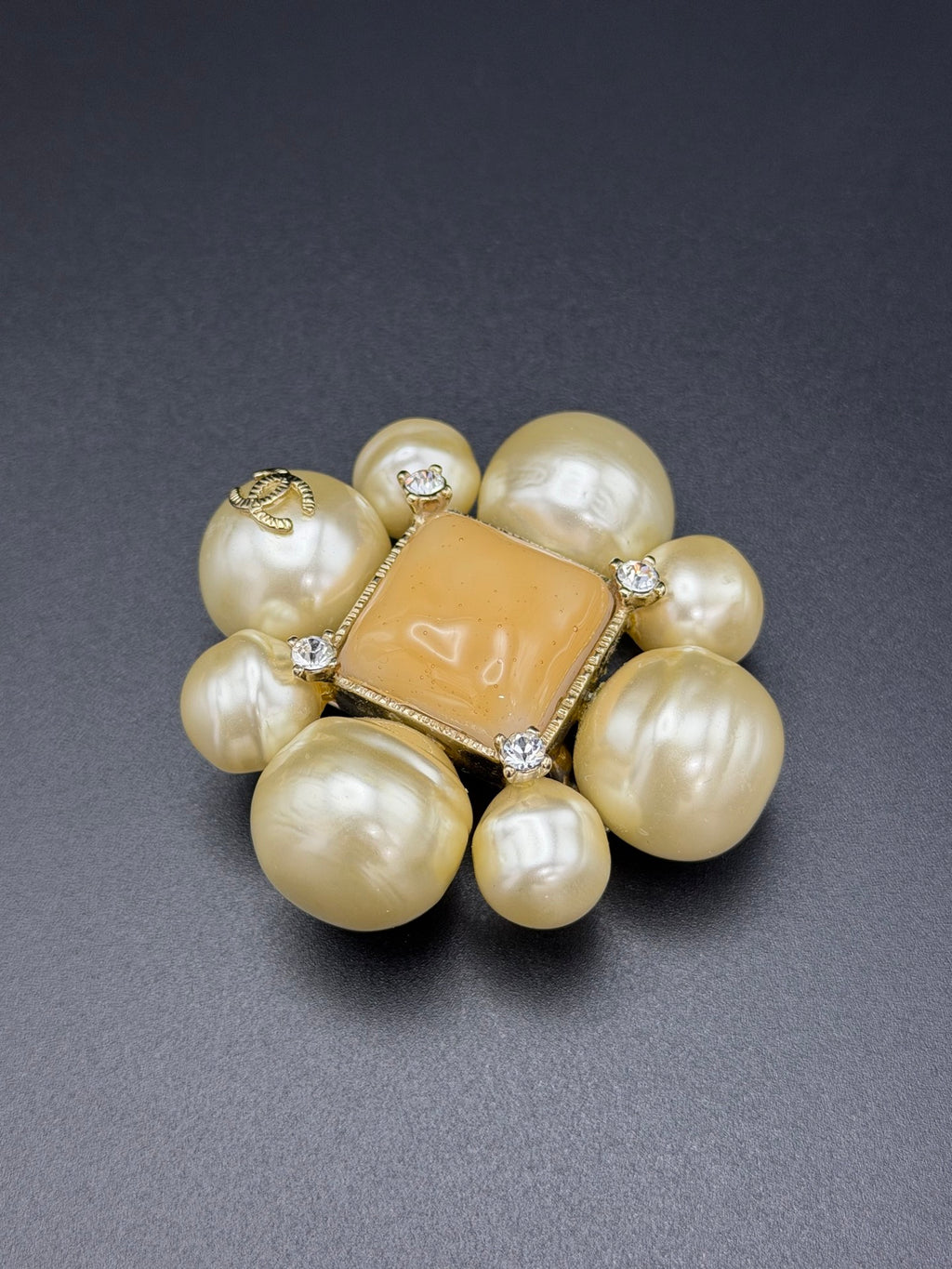 CHANEL Pearl Brooch
