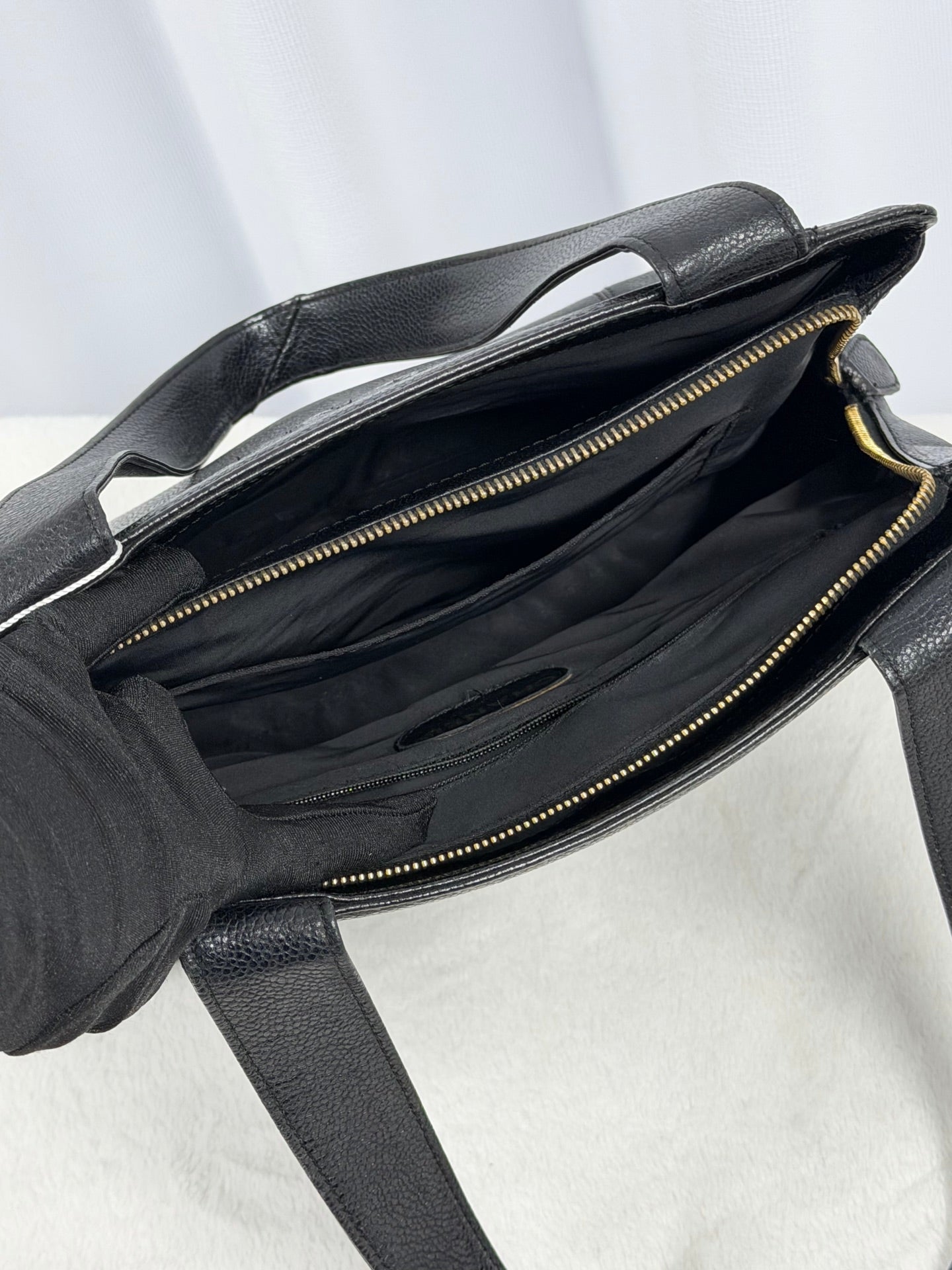 CHANEL Cavier Totebag